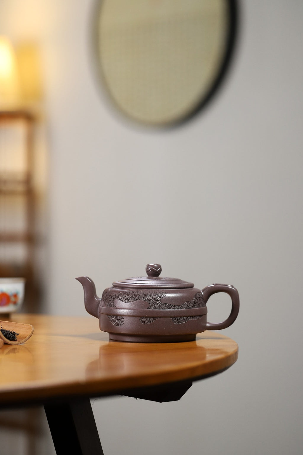 【周盘】 制壶：方华萍（研究员级高级工艺美术师） 泥料：原矿天青泥 容量：450cc - ZishaTeapotChina