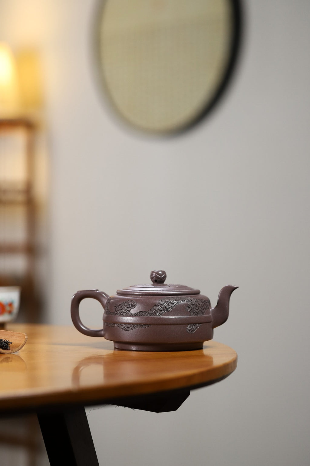 【周盘】 制壶：方华萍（研究员级高级工艺美术师） 泥料：原矿天青泥 容量：450cc - ZishaTeapotChina