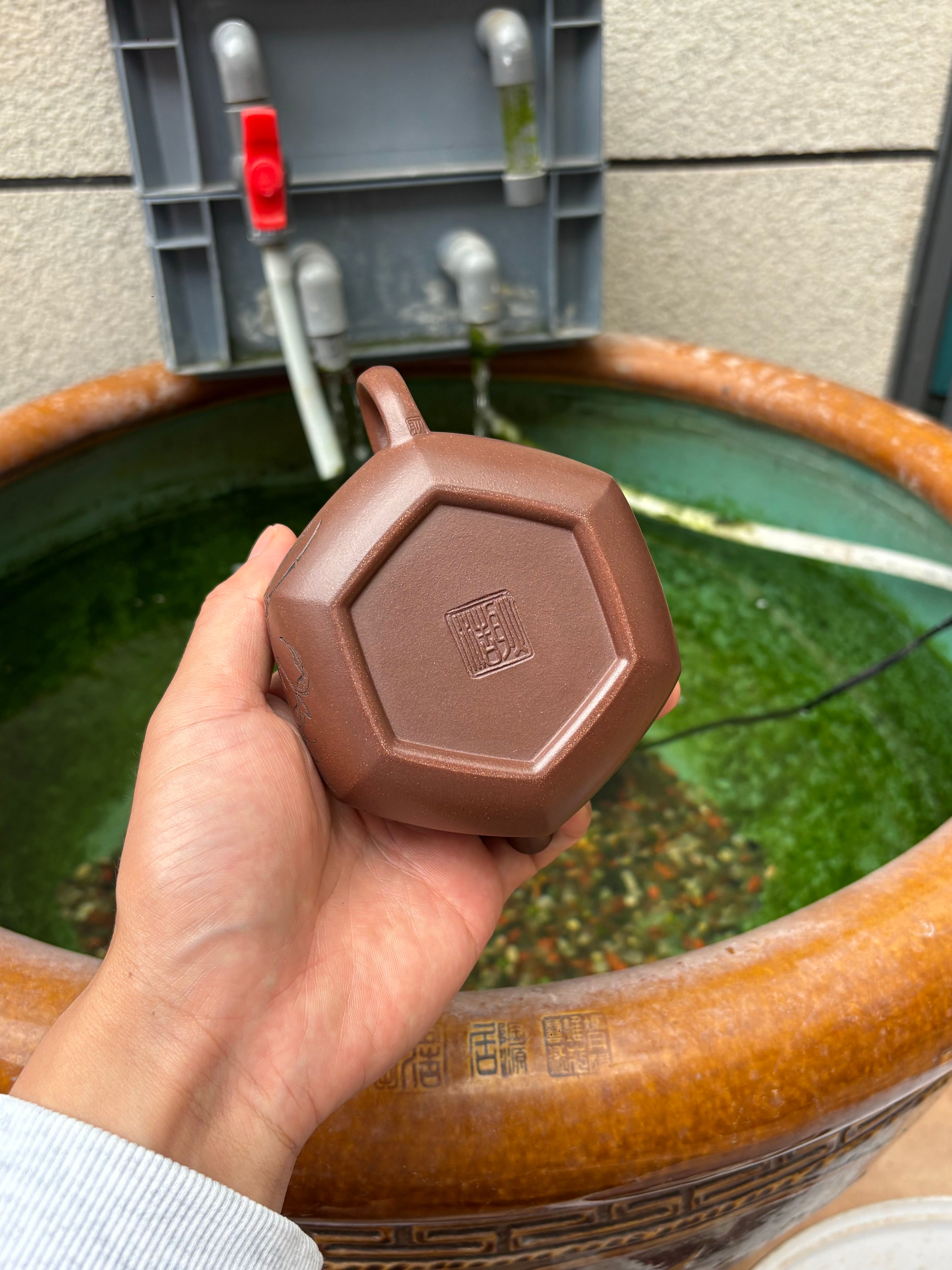 耿浩·方器臻藏 紫砂界80后扛鼎之作·著名方器巨匠臻品《六方牛盖壶》原矿极品羊角山紫泥·250cc