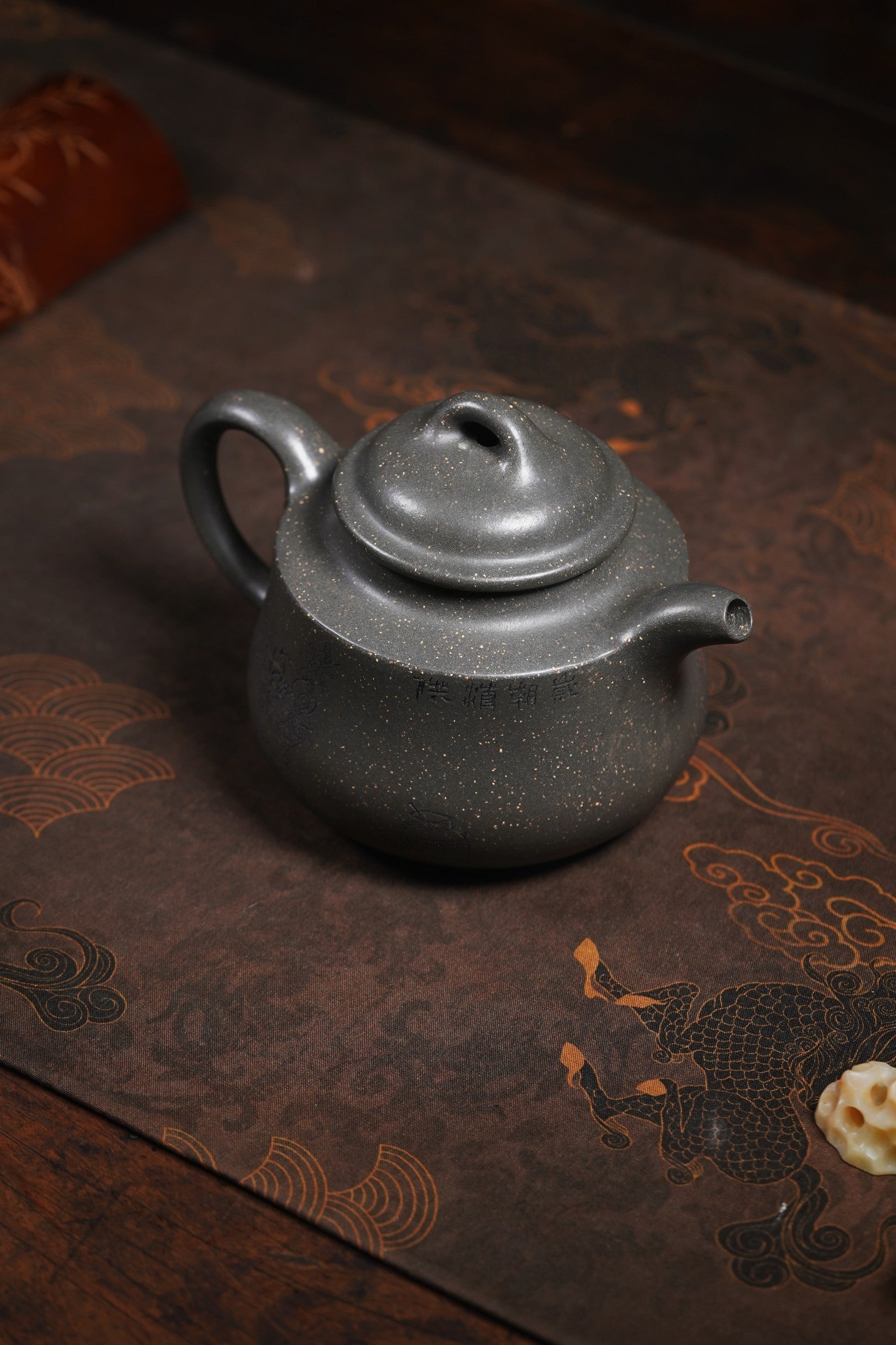 储立之大师｜中国陶瓷艺术终身成就奖获得者｜典藏重器【云柱壶】原矿优质雪花青·320cc