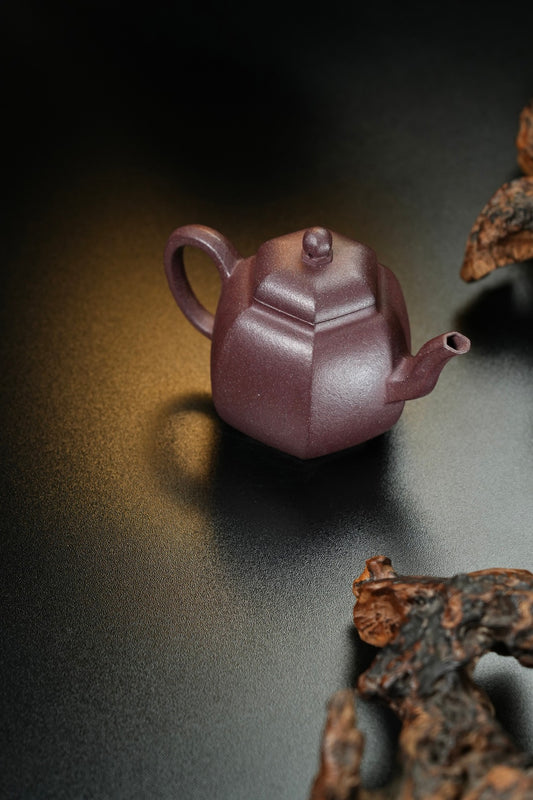 【耿浩方器 礼藏双绝】 紫砂80后方器巨匠·耿浩巅峰之作《六方匏尊壶》原矿极品桂花金砂·180cc