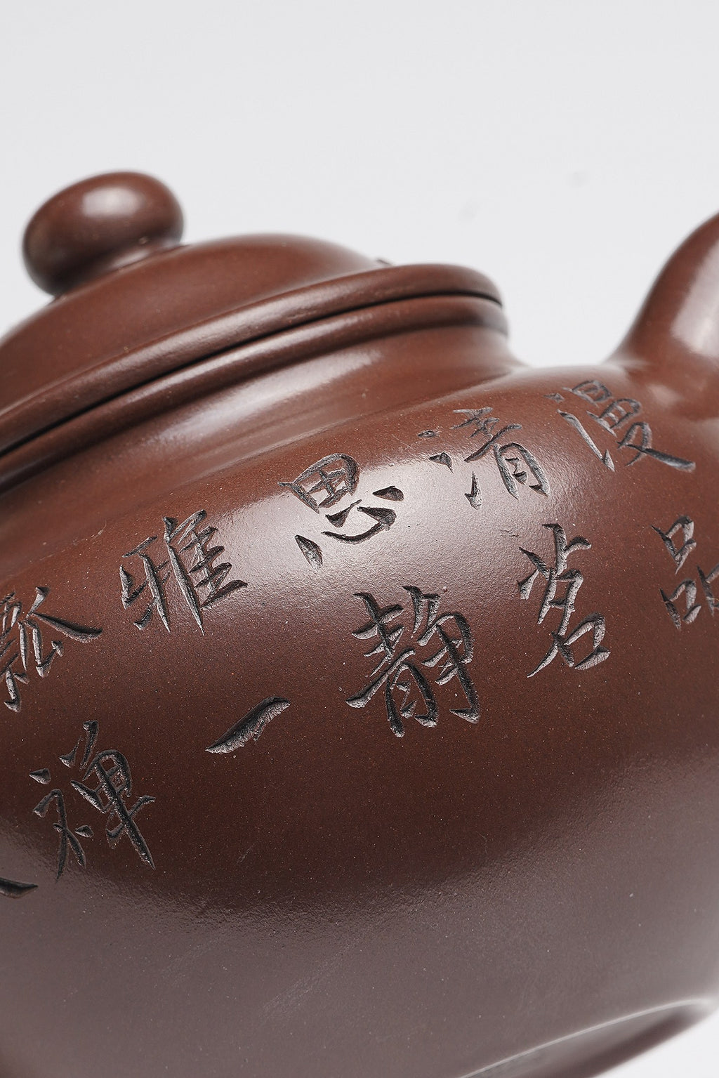 【莲子】 泥料：原矿松亭底槽清 容量：400cc 作者：赵丽娟 中国传统工艺大师 高级工艺美术师