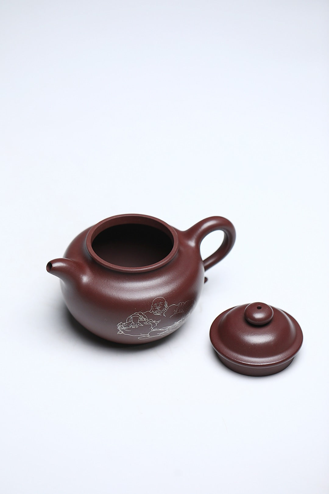 《弥勒莲子》 作者：李玮 正高级工艺美术师  原矿黄龙山紫御砂，370cc，内推球孔出水