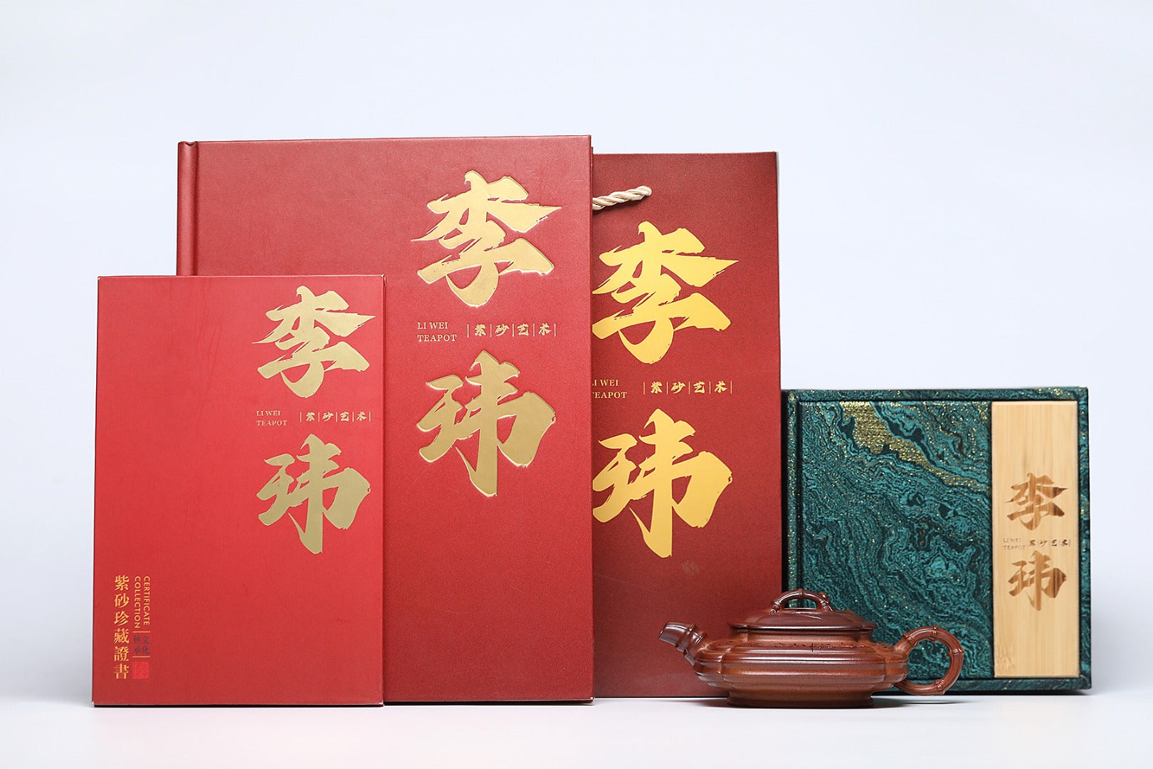 《四方抽角竹鼓》 作者：李玮 正高级工艺美术师 徐悲鸿吴冠中画院特聘研究员 古龙窑胭脂红柴烧，200cc