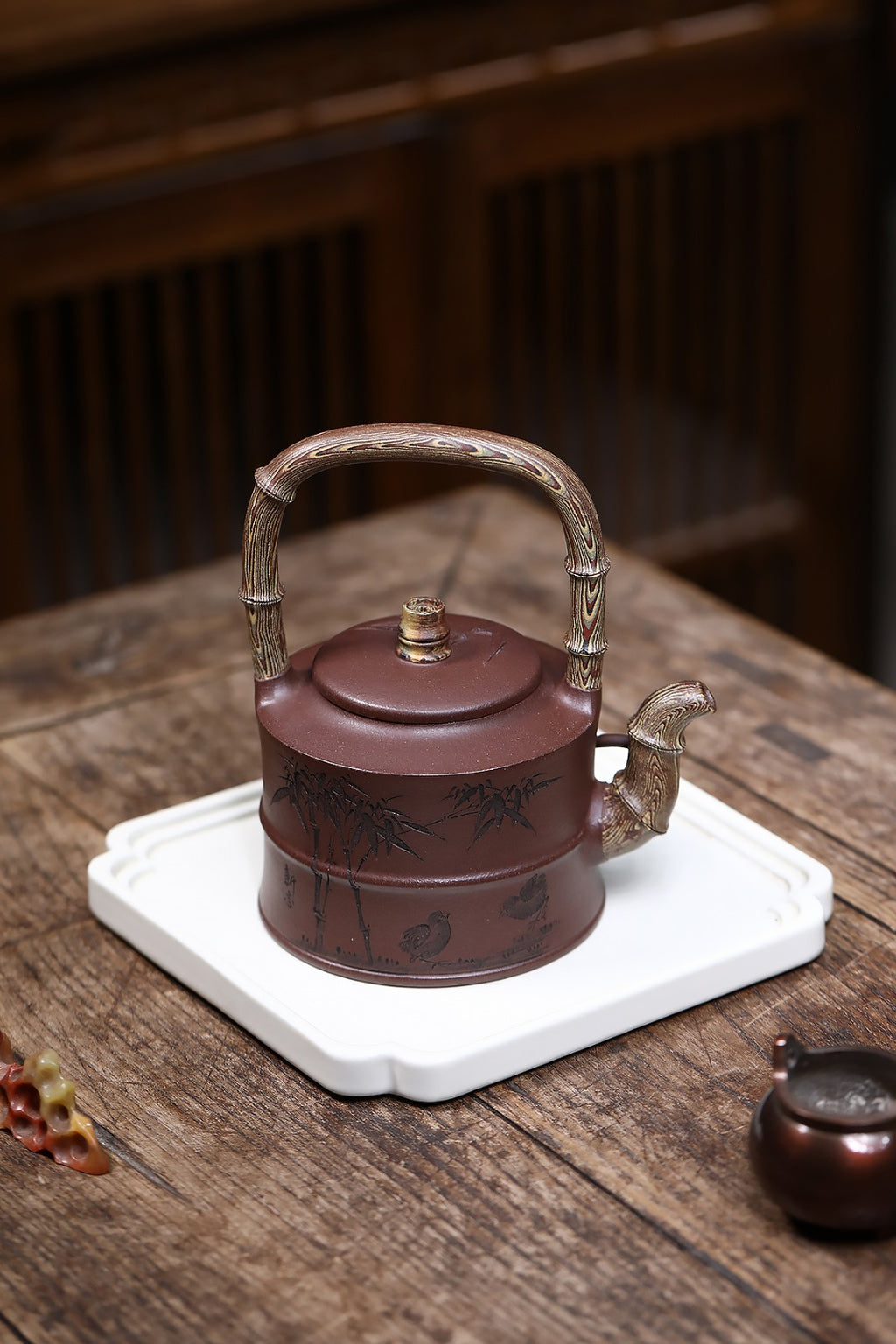 《雅竹提梁》 国家级工艺美术师 鲍玉华 原矿家藏老紫泥，340cc，菱形9孔出水