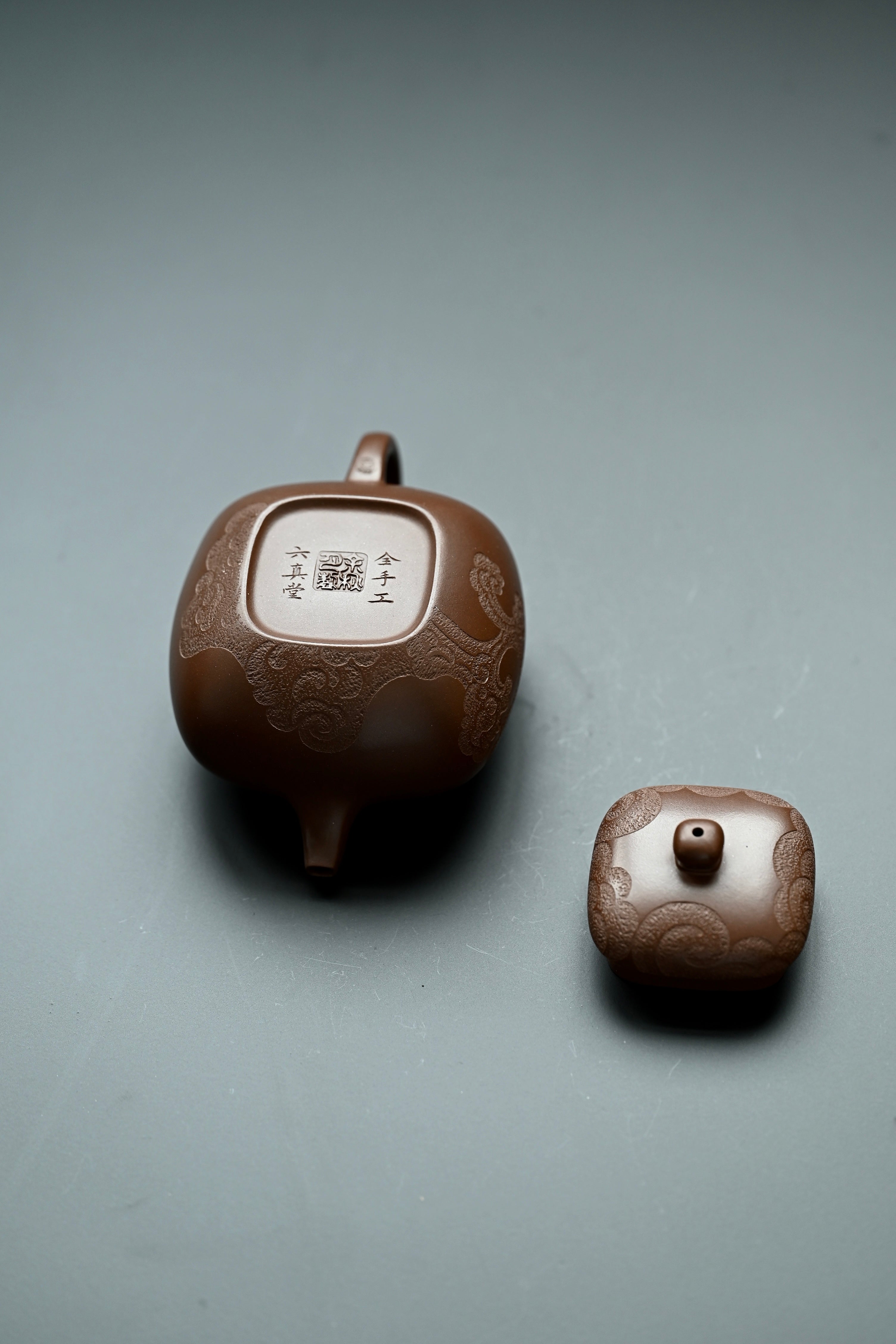 融方·全手工 /容量180cc/原矿紫泥 方圆间展现微妙的融合