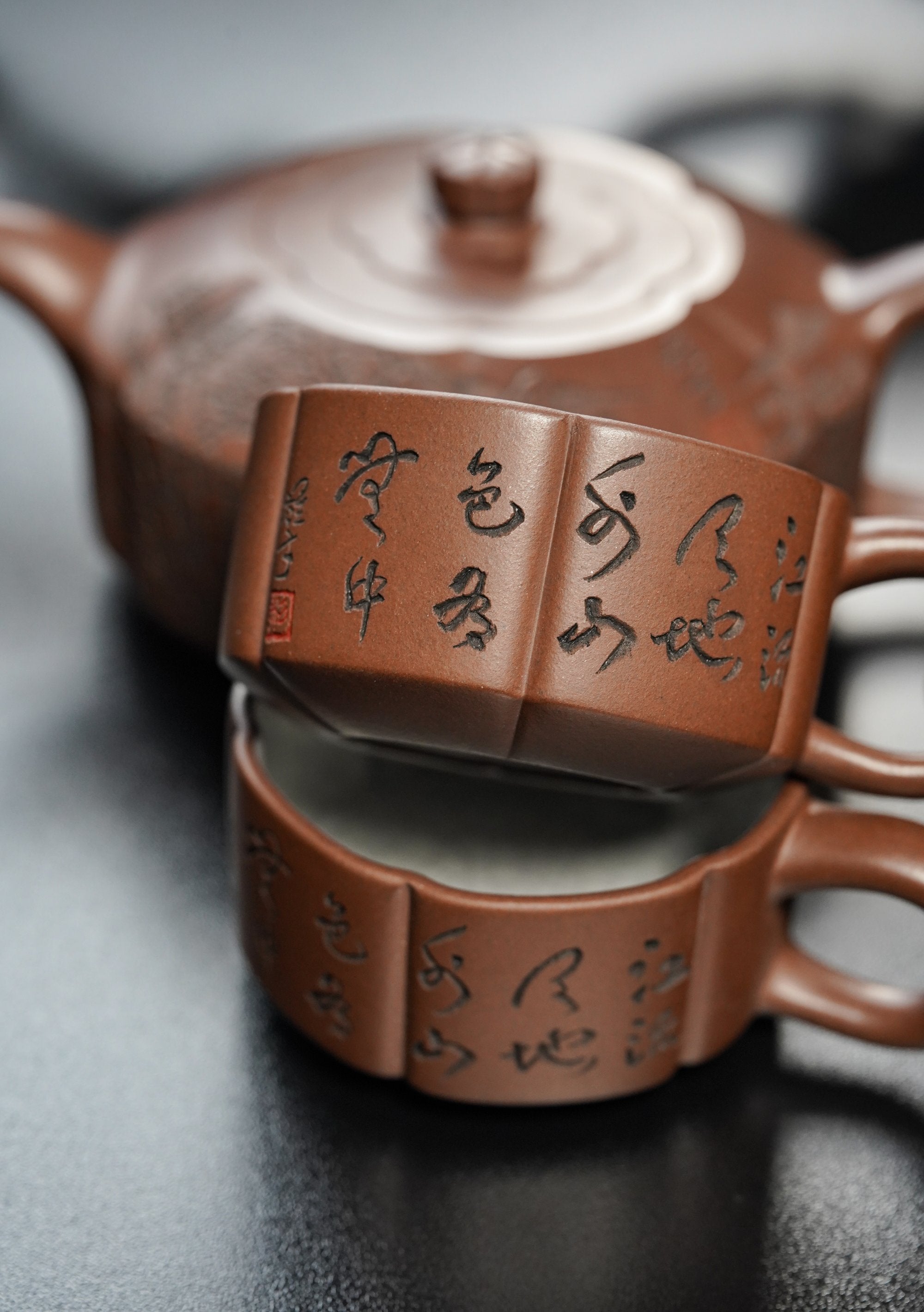 储立之大师｜中国陶瓷艺术终身成就奖获得者｜典藏重器【筋纹梅花周盘套组】原矿优质底槽清·300cc