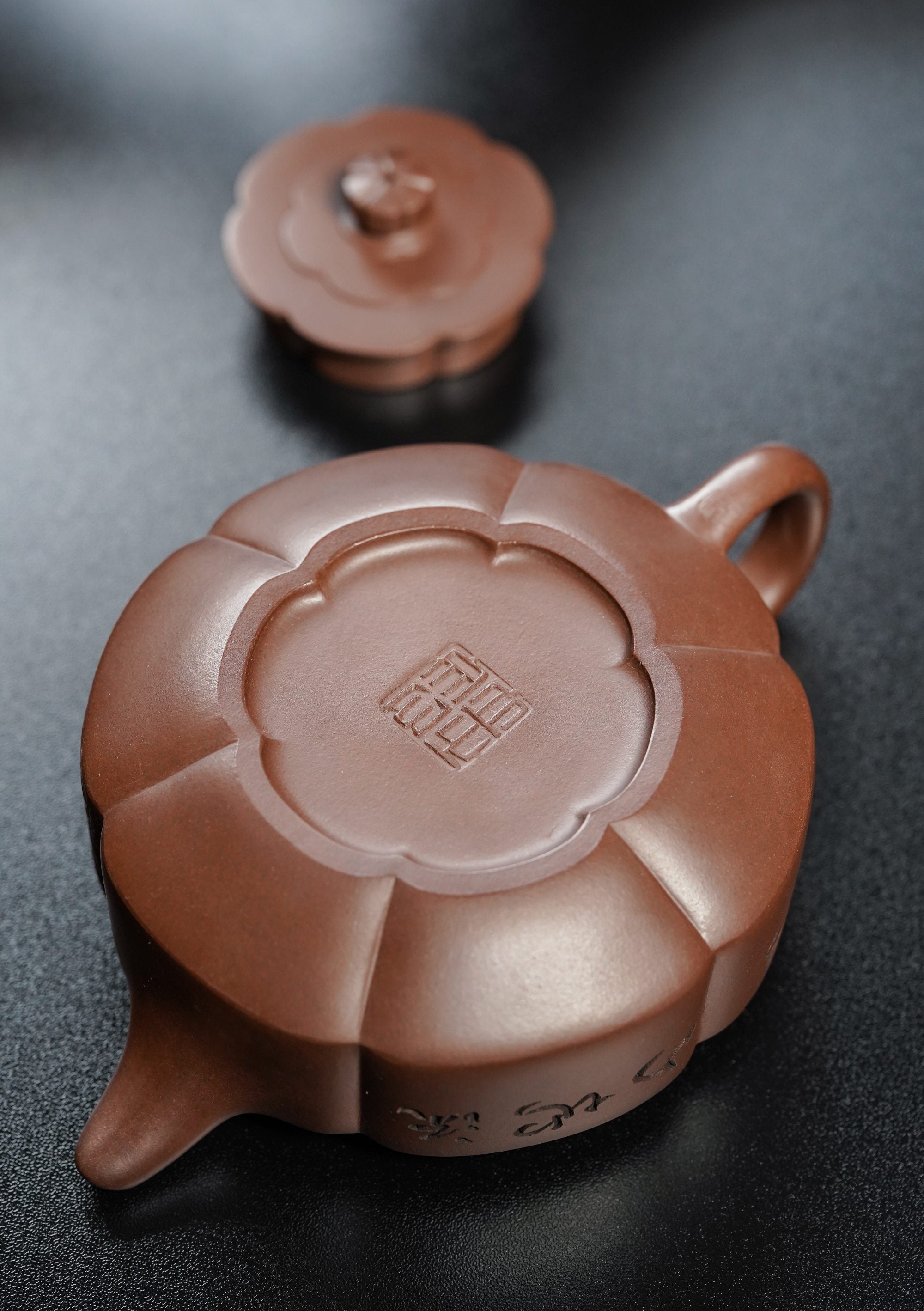 储立之大师｜中国陶瓷艺术终身成就奖获得者｜典藏重器【筋纹梅花周盘套组】原矿优质底槽清·300cc