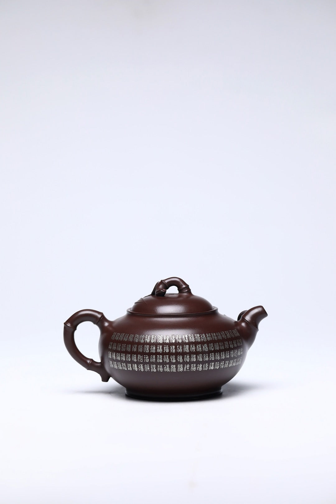 《竹报平安》 作者：李玮 正高级工艺美术师 原矿家藏百目老茄皮紫泥，410cc，菱形9孔出水
