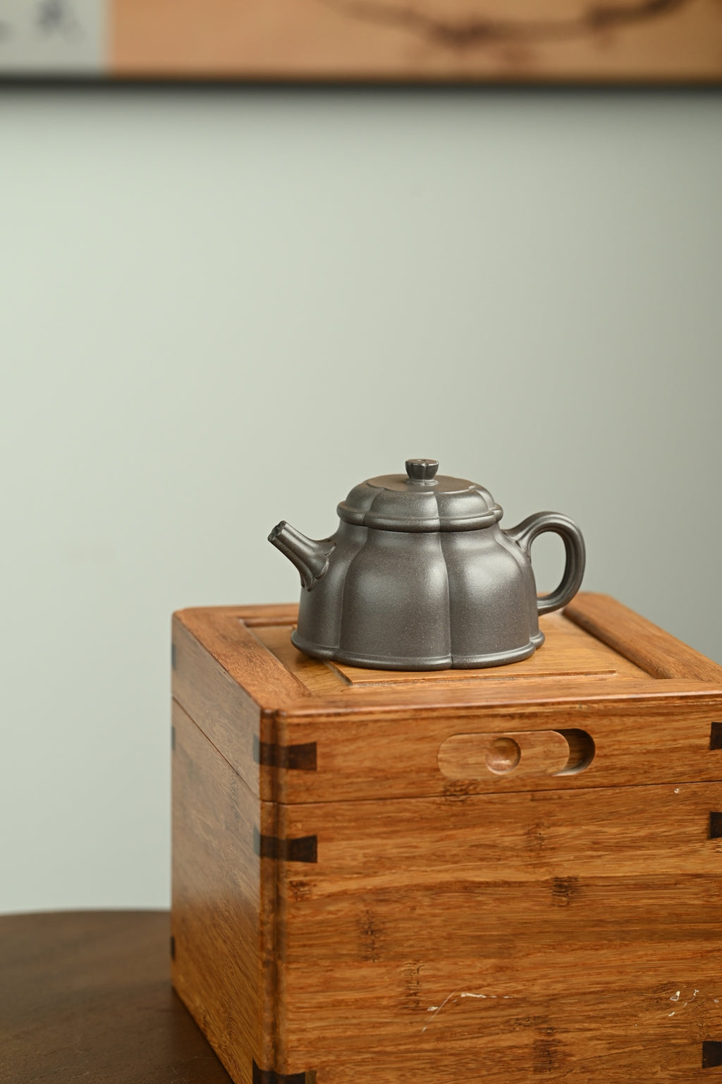 莲韵·全手工/容量180cc/原矿天青泥 “上品莲台皈净土，六时禅诵入青冥
