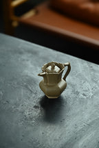 僧帽·全手工 /容量110cc/家藏青段 “僧帽壶”的造型棱角分明、精雅独到