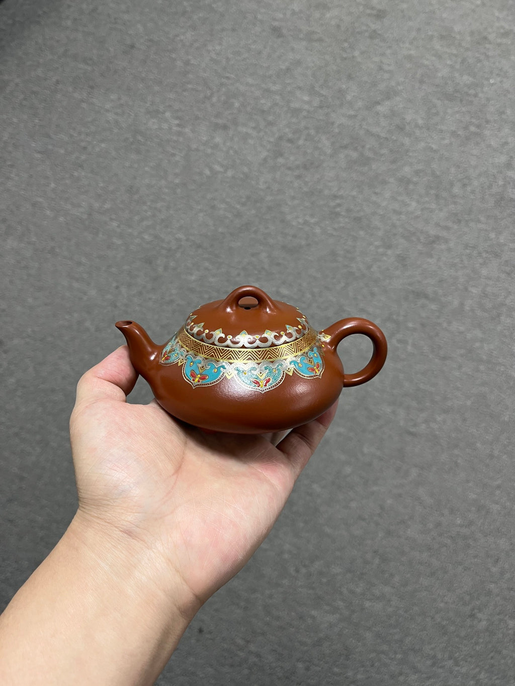 实拍【汉棠石瓢】 原矿极品朱泥·270cc·14孔  富贵且高贵，重工金银错加手工珐琅彩装饰