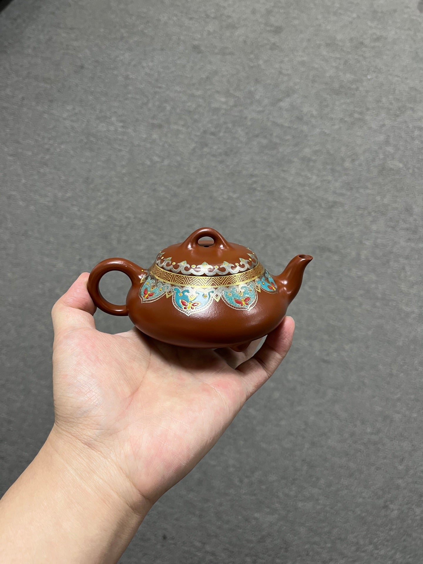 实拍【汉棠石瓢】 原矿极品朱泥·270cc·14孔  富贵且高贵，重工金银错加手工珐琅彩装饰
