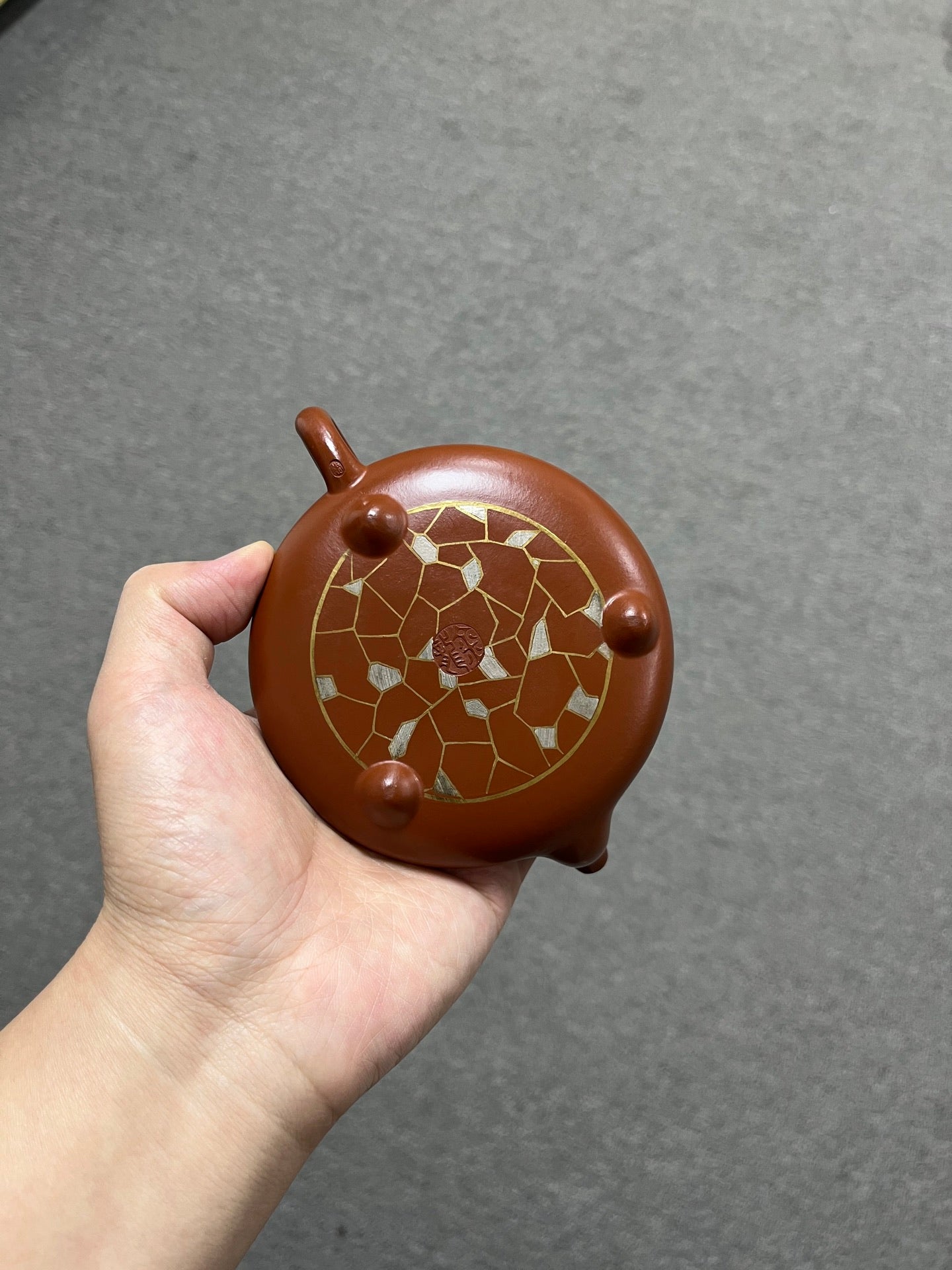 实拍【汉棠石瓢】 原矿极品朱泥·270cc·14孔  富贵且高贵，重工金银错加手工珐琅彩装饰