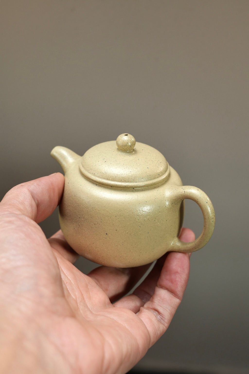 【匏尊·把玩器】 原矿优质本山绿泥·110cc·内推孔