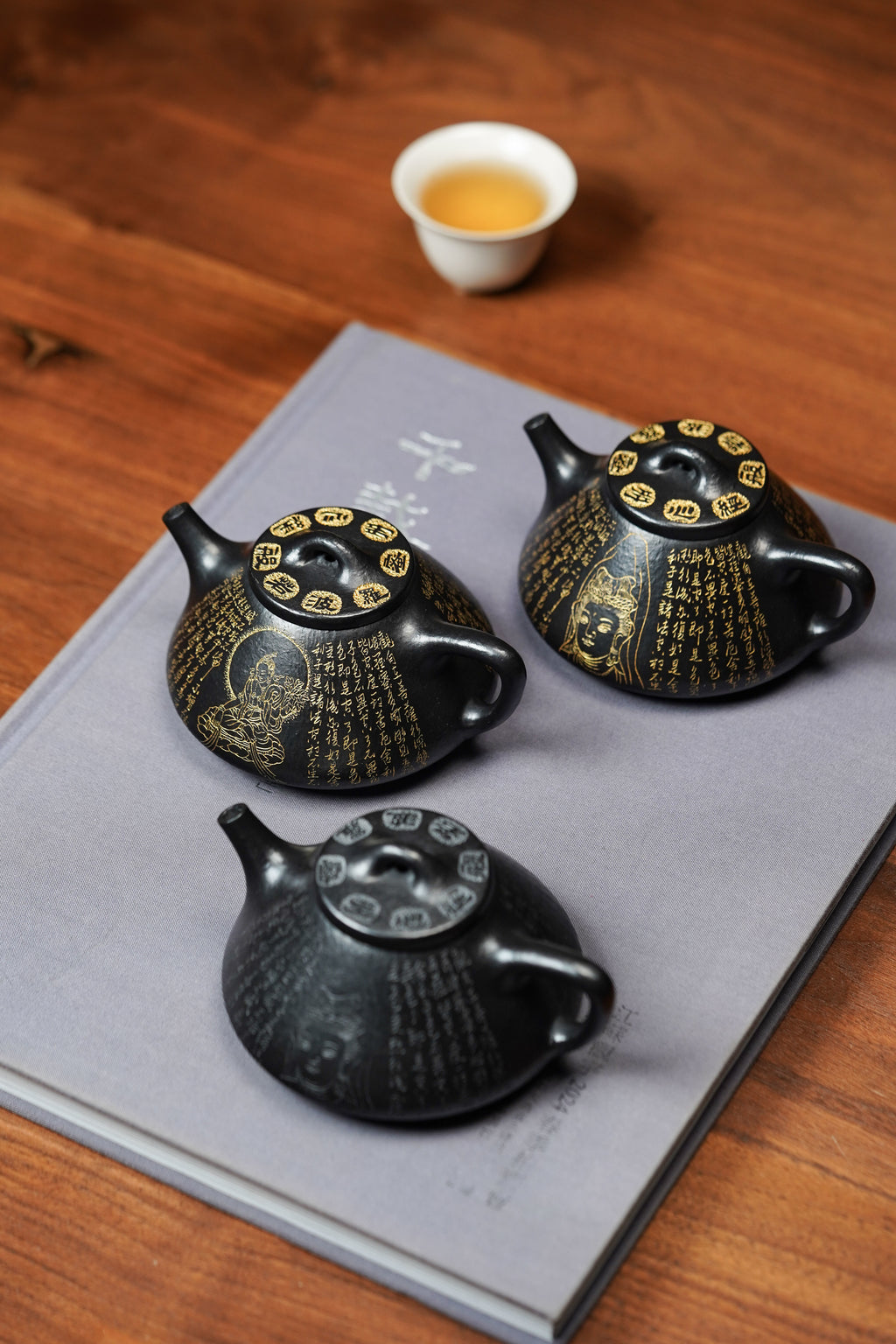 一器藏心经·紫砂纳万福｜郑求标大师｜心经+吉祥经至尊臻品【子冶石瓢壶】原矿极品朱泥还原烧·180cc