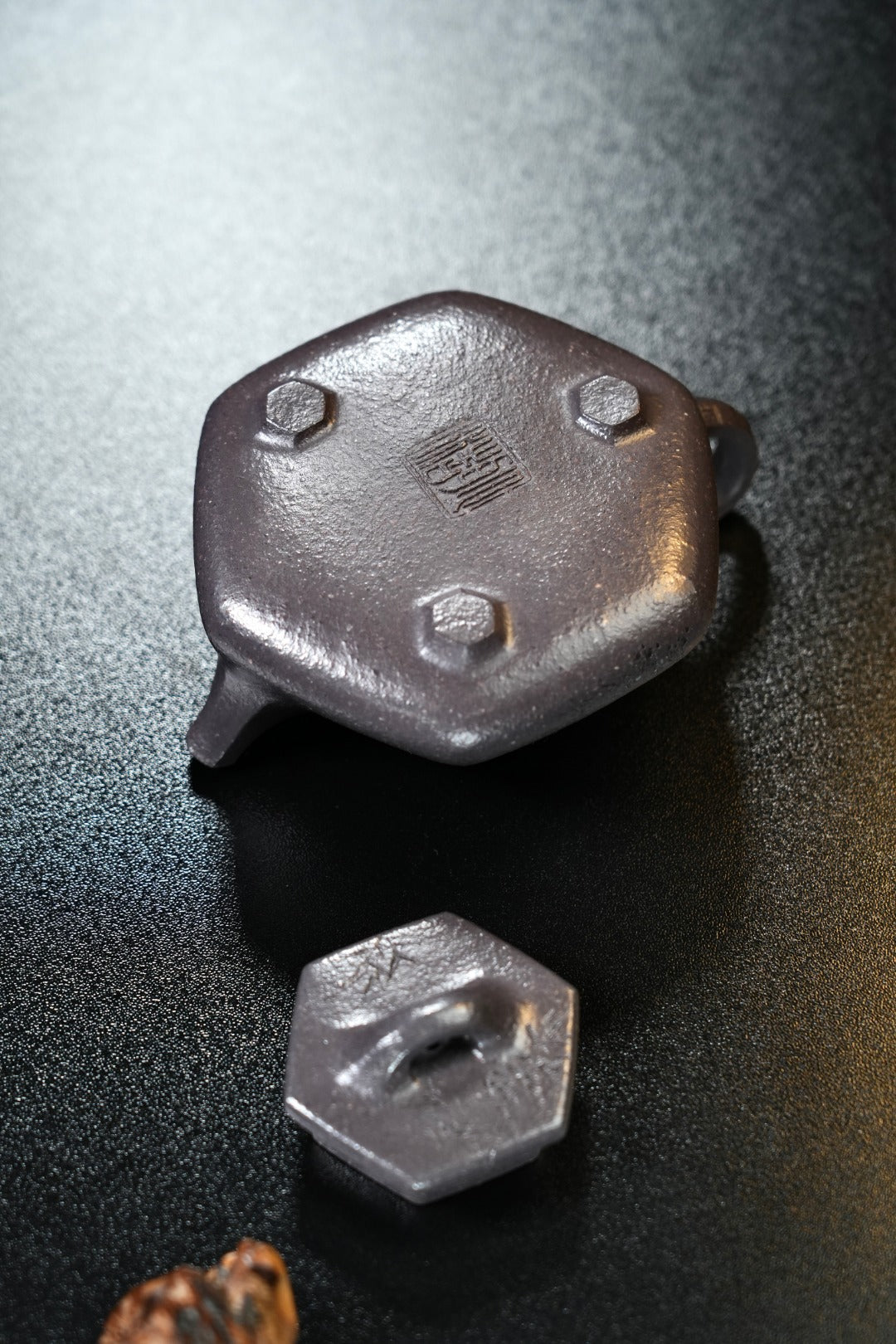 【耿浩方壶 礼藏双绝】紫砂80后方器巨匠·耿浩巅峰之作《心舟石瓢壶》原矿极品天清泥·190cc