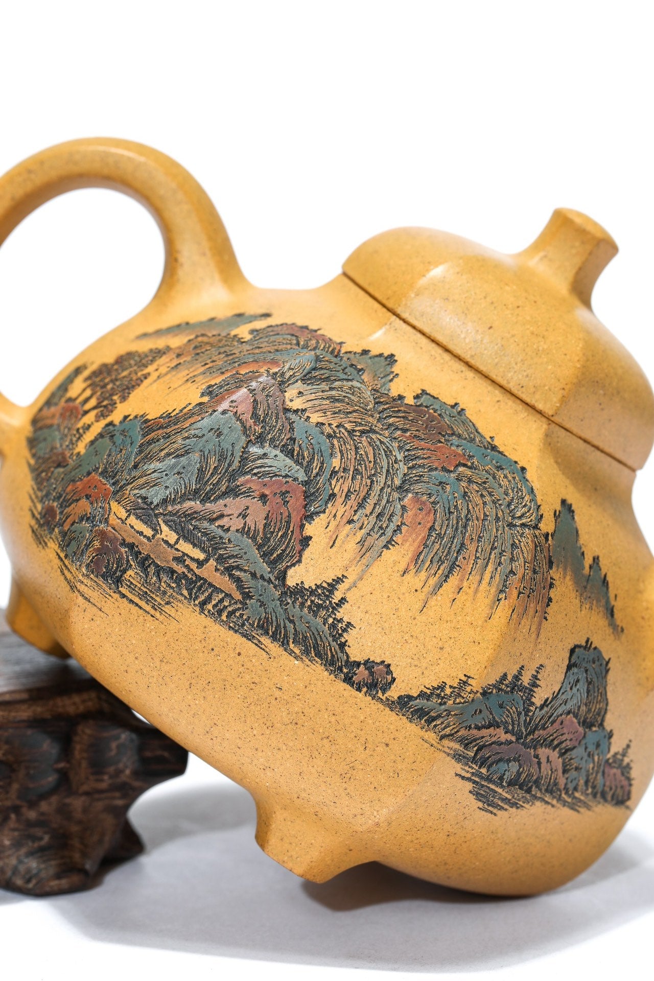 紫砂界彩刻山水标杆·李峰大师｜恭王府馆藏臻品《六方乳鼎壶》原矿优质黄金段·280cc