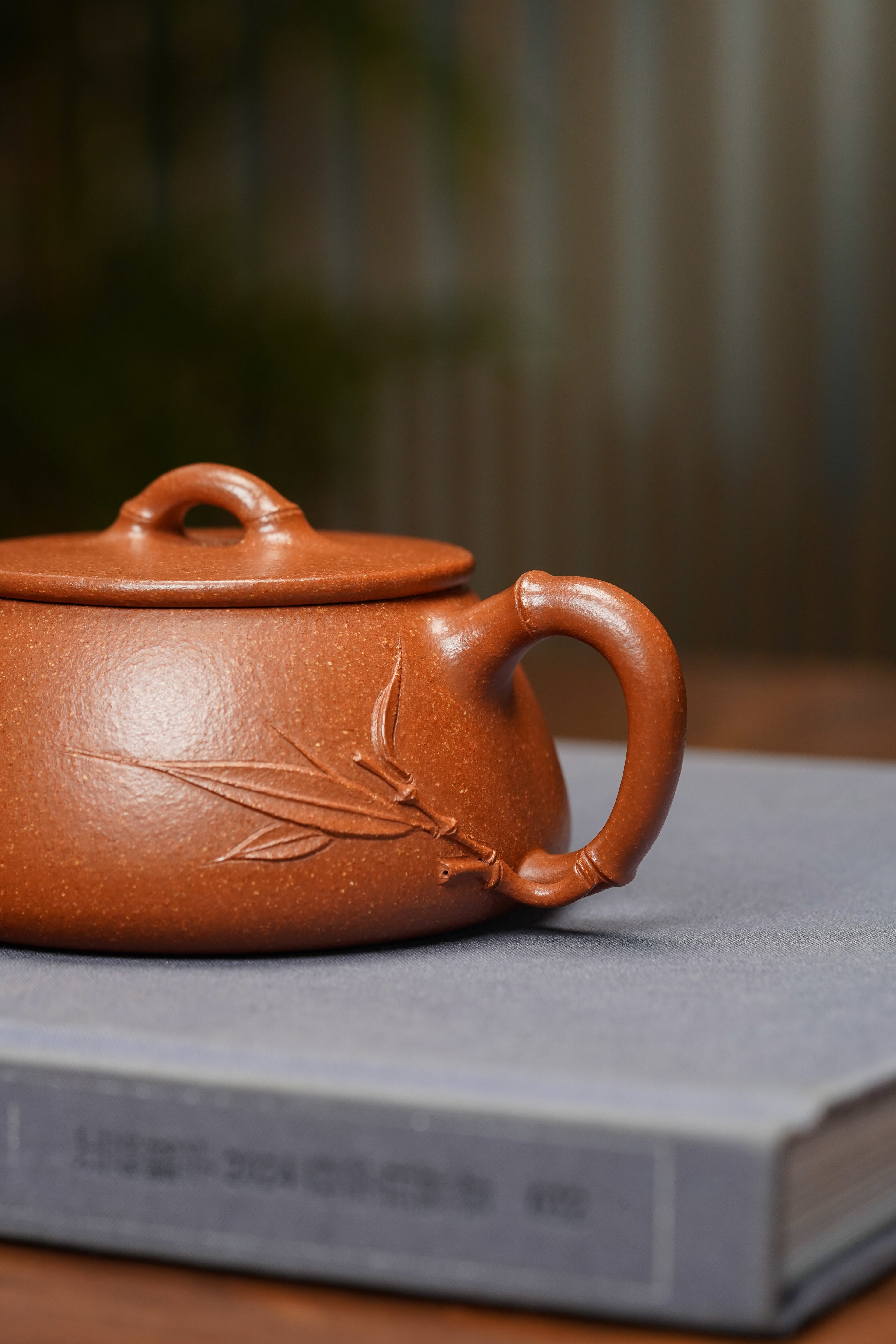 范泽锋大师高徒·省大师邱爽紫砂潜力重器【竹节大口石瓢壶】原矿优质金降坡·190cc