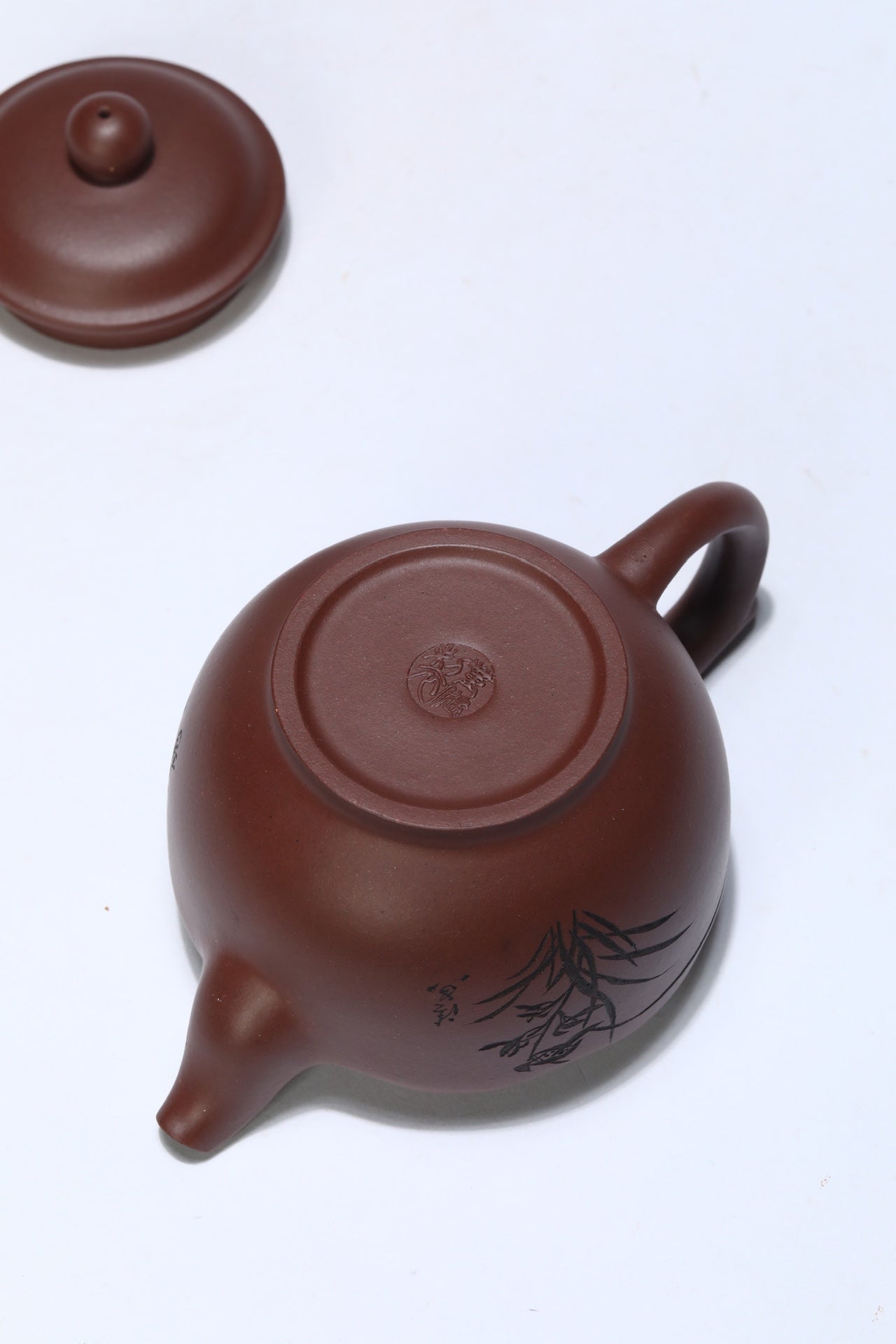 限量款，国大师顾绍培·董健合作精品《荷叶圆壶》入册款 家藏极品清水泥·400cc