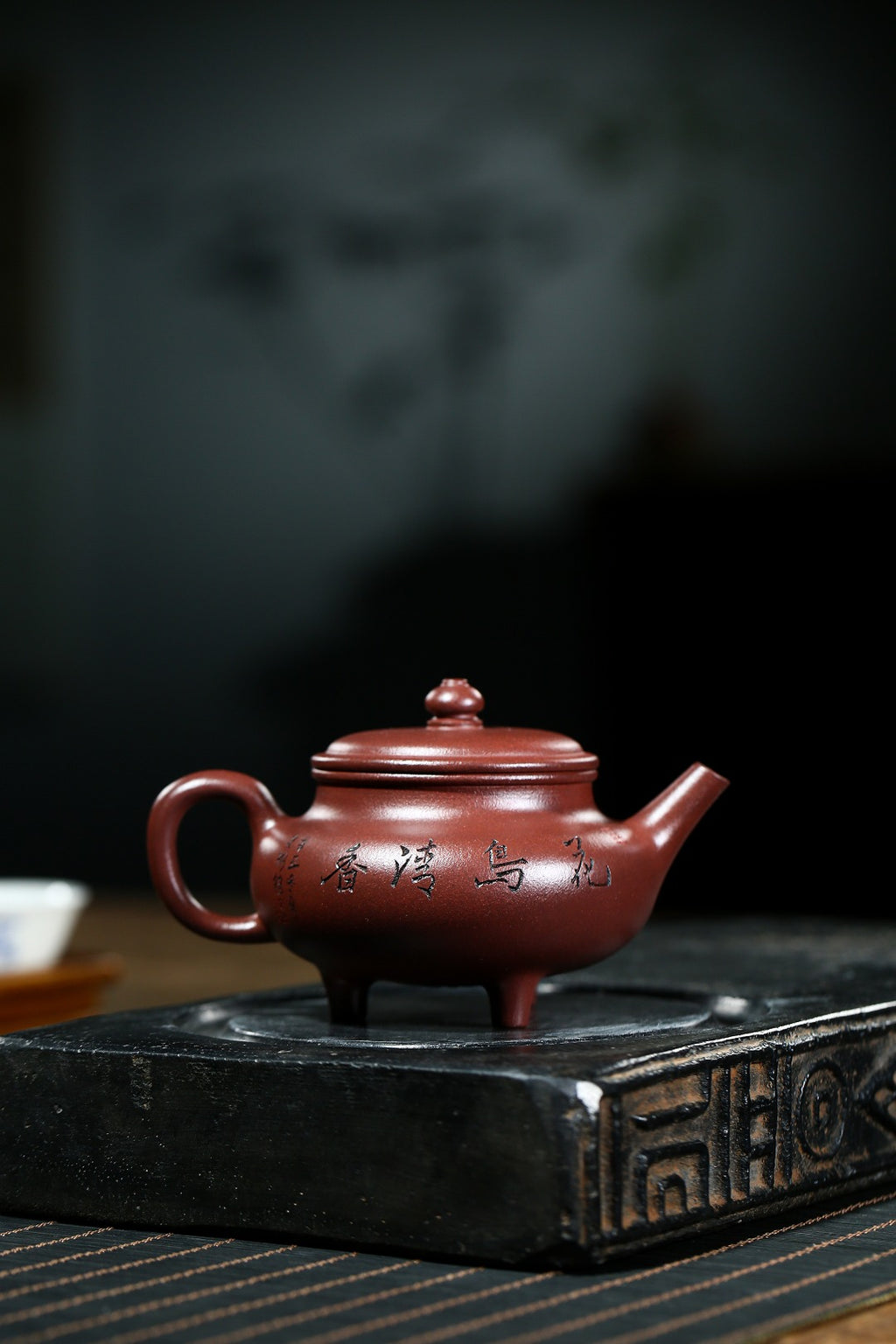 高级工艺美术师·许时娟 亲制【三足泉音壶】原矿臻品 原矿优质老紫泥· 160cc 高级工艺美术师 许时娟