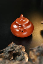 【茄瓜·摹古】 原矿优质朱泥·210cc·9孔  发色正宗，红而不艳，临摹老款，韵味十足