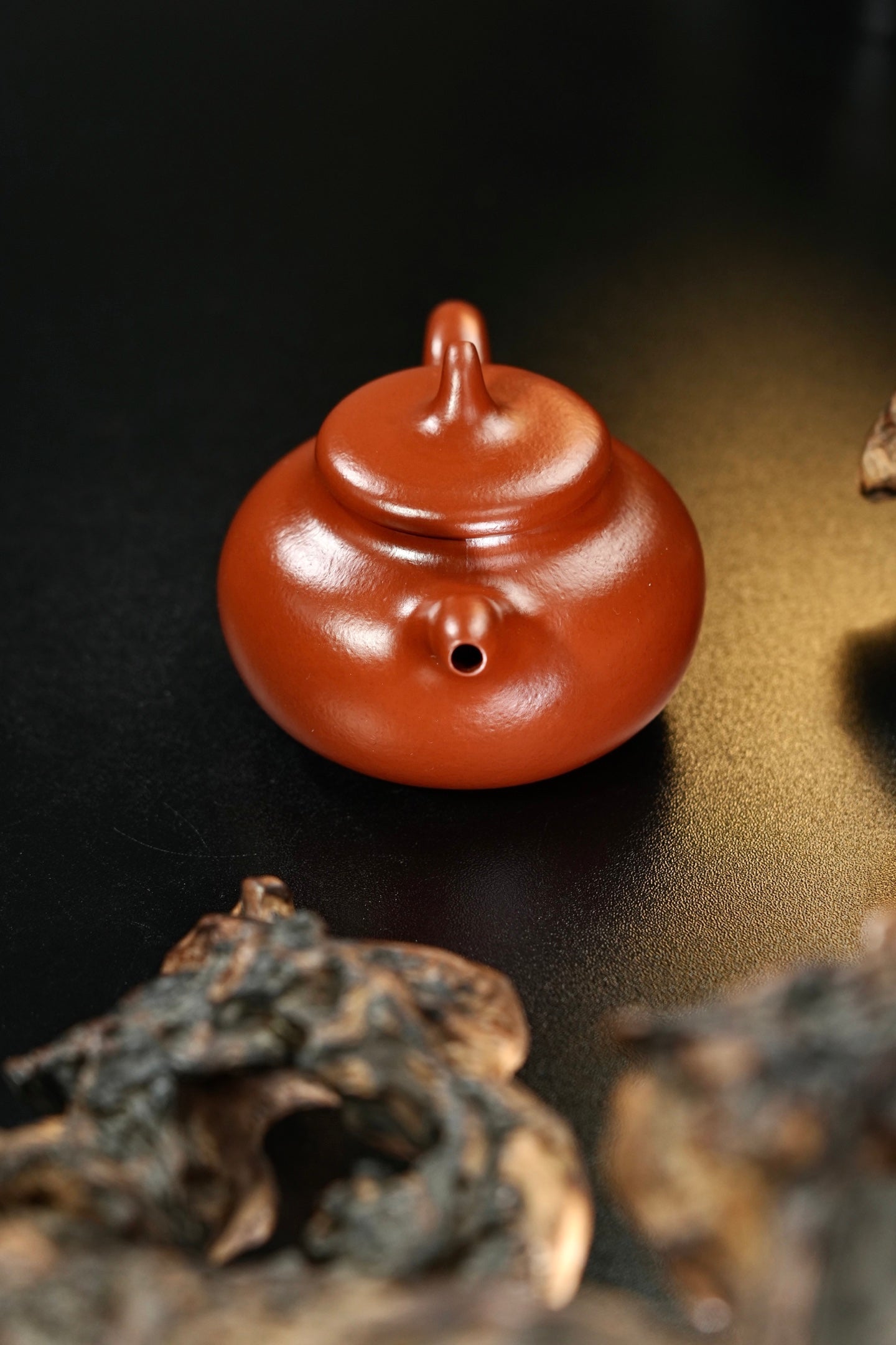 【茄瓜·摹古】 原矿优质朱泥·210cc·9孔  发色正宗，红而不艳，临摹老款，韵味十足