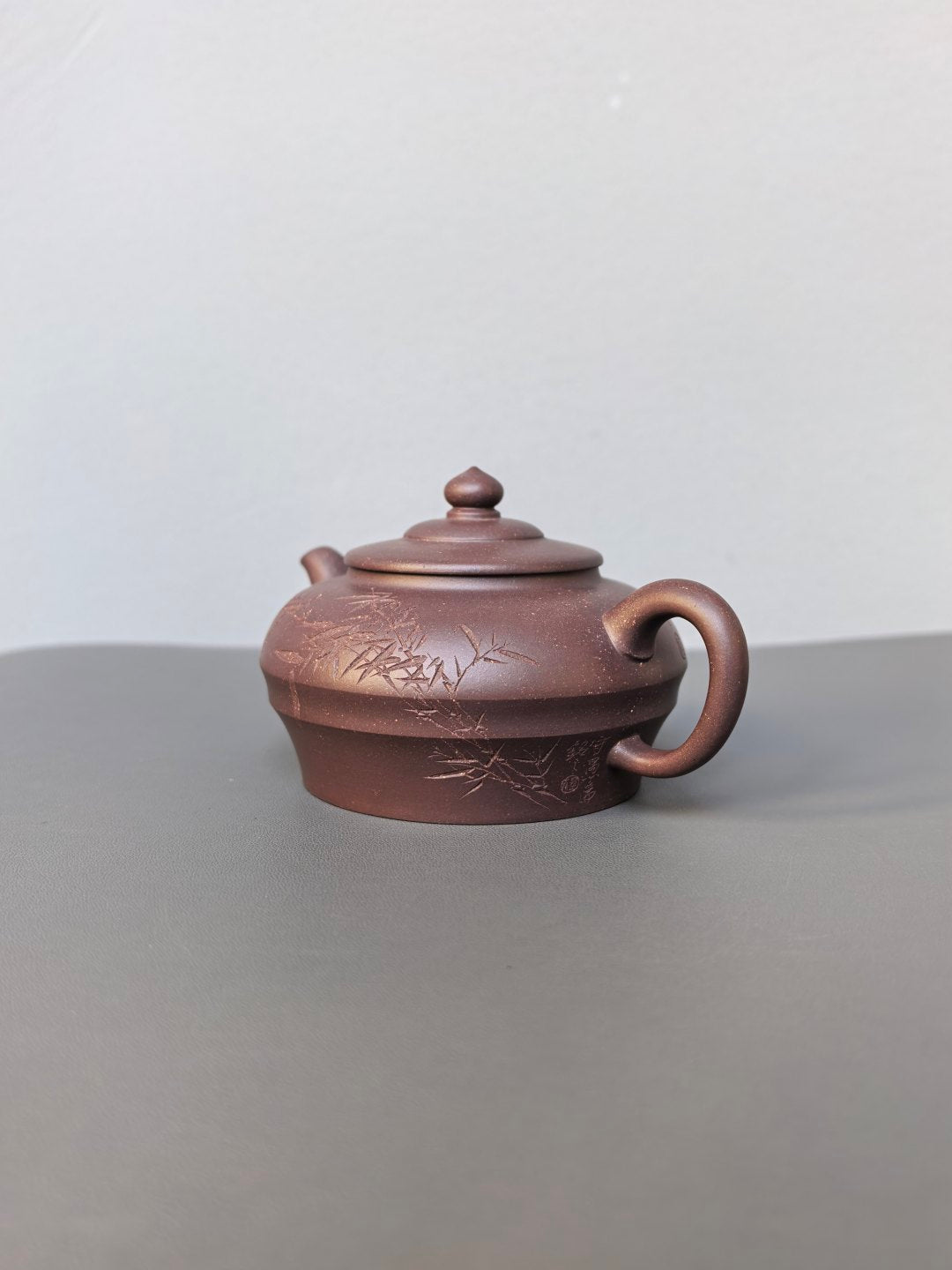 程辉大师紫砂界的功勋级领军人物·精品佳作《竹韵壶》原矿极品乾隆青灰段·260cc