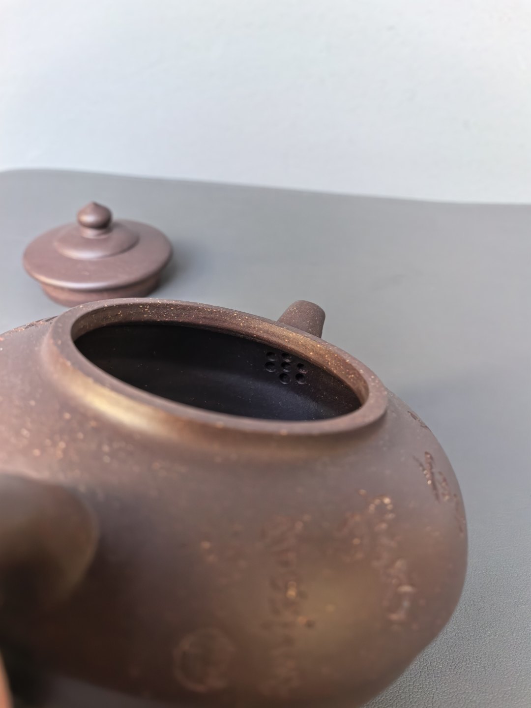 程辉大师紫砂界的功勋级领军人物·精品佳作《竹韵壶》原矿极品乾隆青灰段·260cc