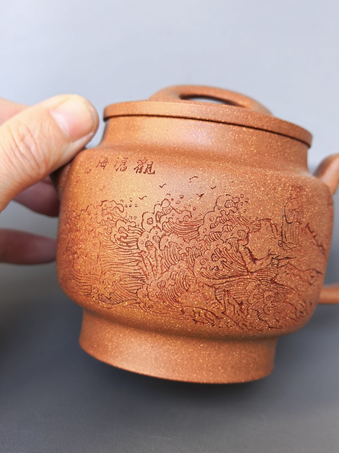 程辉大师 紫砂界的功勋级领军人物·精品佳作《牛盖德钟壶》原矿极品老段泥·450cc