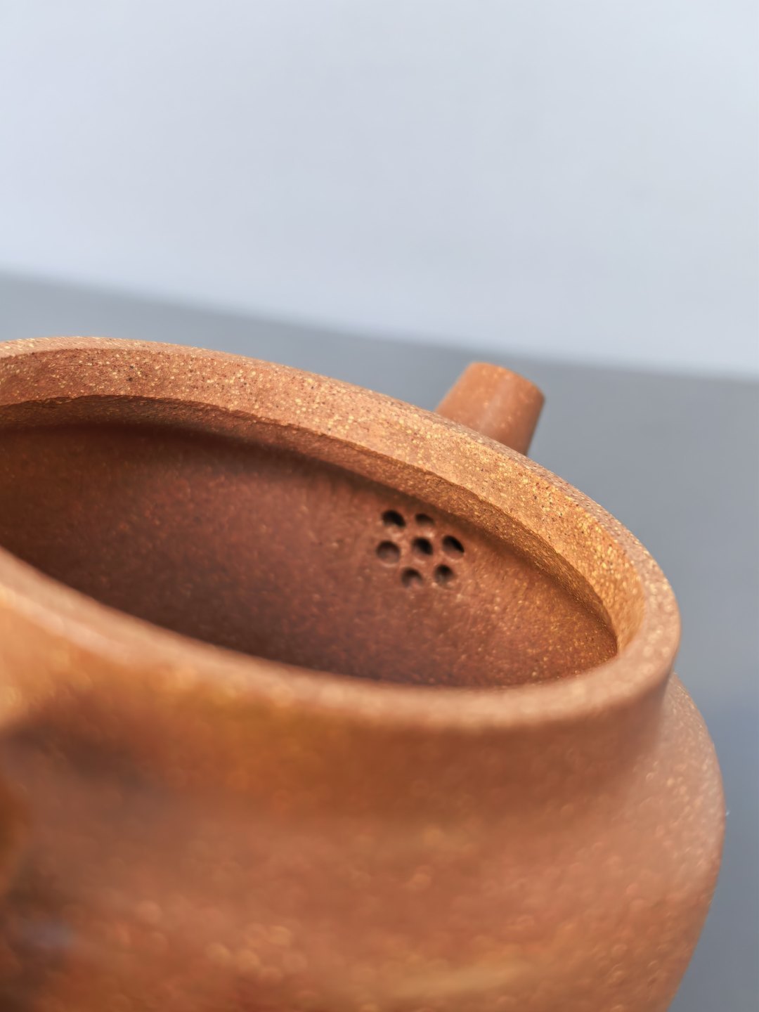 程辉大师 紫砂界的功勋级领军人物·精品佳作《牛盖德钟壶》原矿极品老段泥·450cc
