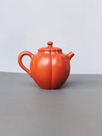 程辉大师 紫砂界的功勋级领军人物·精品佳作《筋纹秋水壶》原矿极品朱泥·160cc