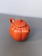 程辉大师 紫砂界的功勋级领军人物·精品佳作《筋纹秋水壶》原矿极品朱泥·160cc