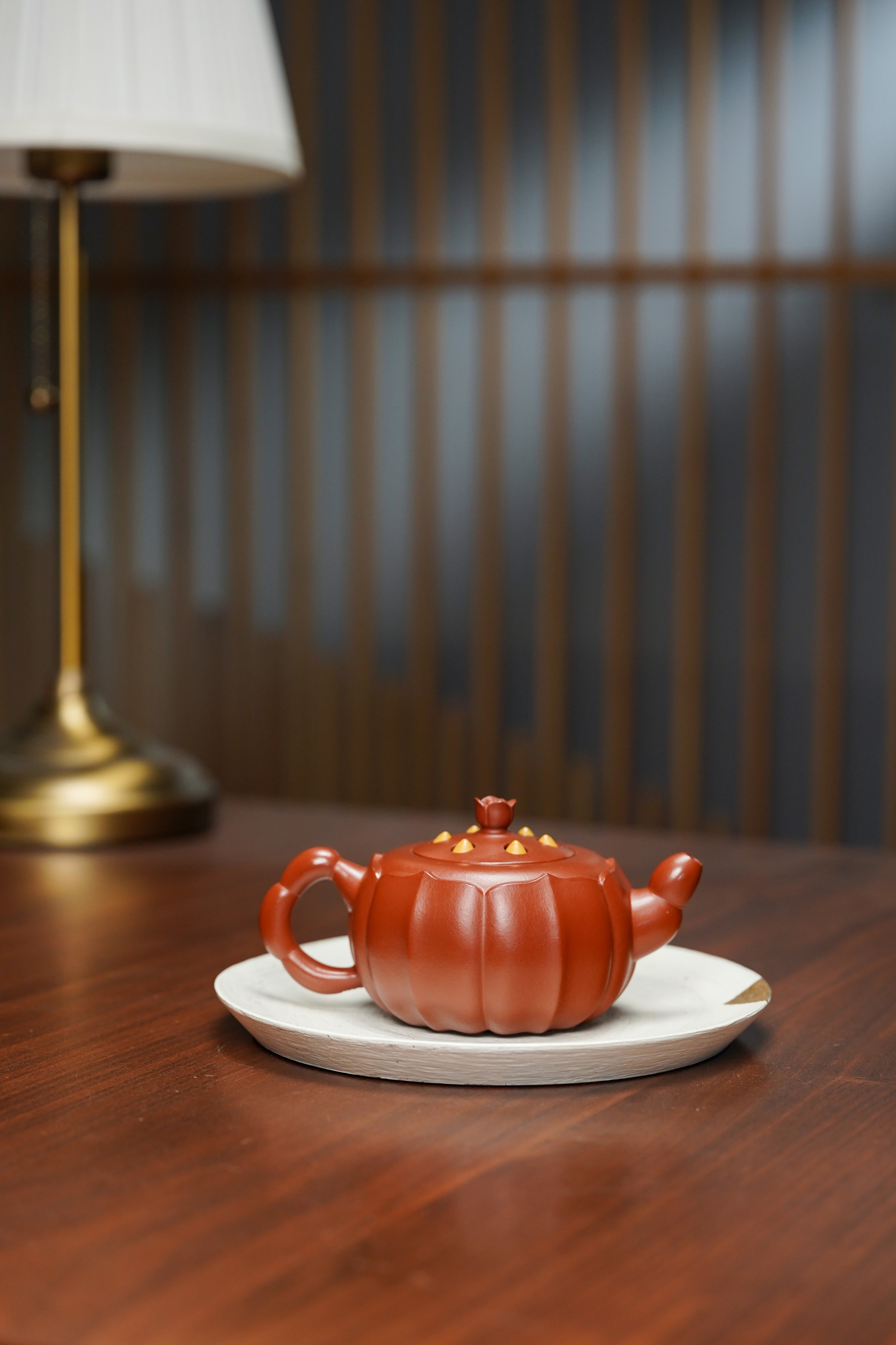 紫砂非遗花器泰斗·蒋蓉唯一嫡传｜蒋艺华亲制巅峰臻品【莲子壶】原矿极品大红袍+黄金段·270cc