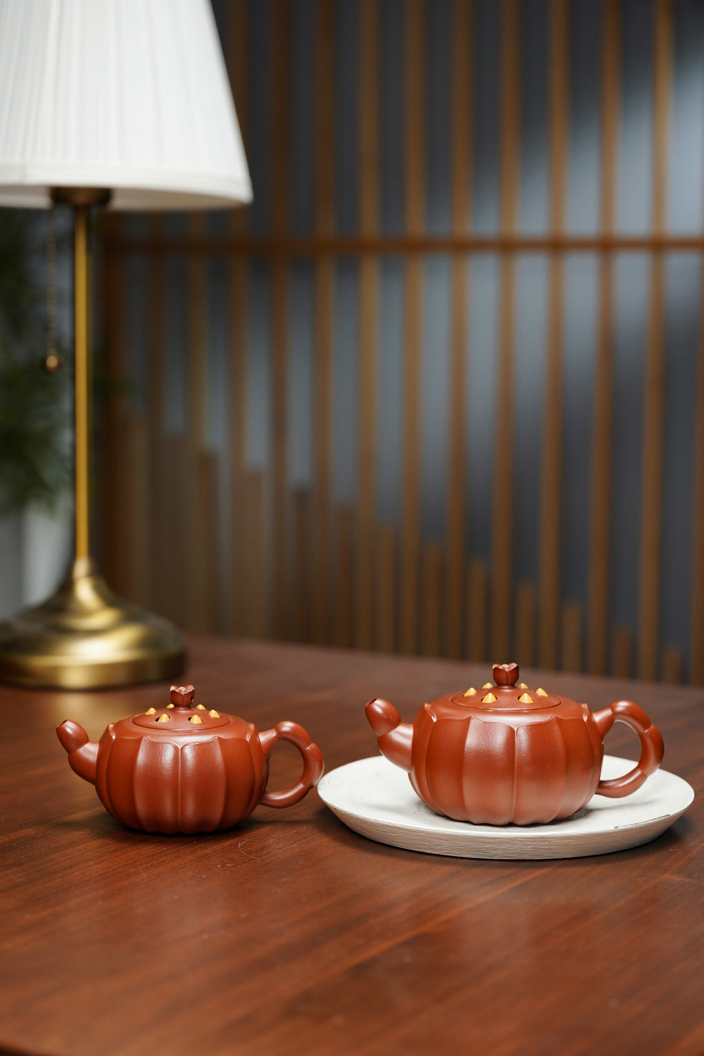 紫砂非遗花器泰斗·蒋蓉唯一嫡传｜蒋艺华亲制巅峰臻品【莲子壶】原矿极品大红袍+黄金段·270cc
