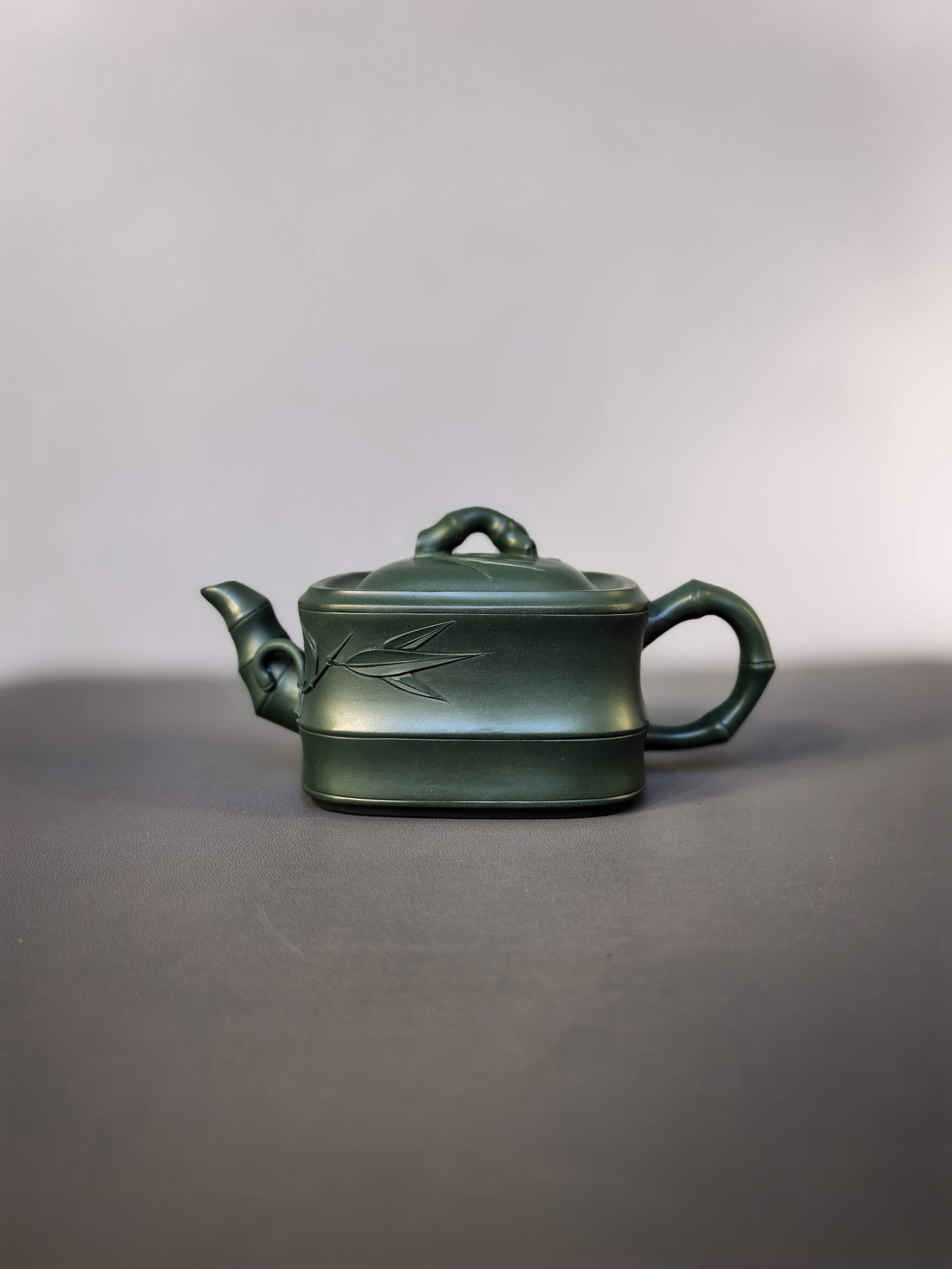 范泽锋大师高徒·省大师邱爽紫砂潜力重器【竹段套组】原矿优质苏门答腊青·260cc