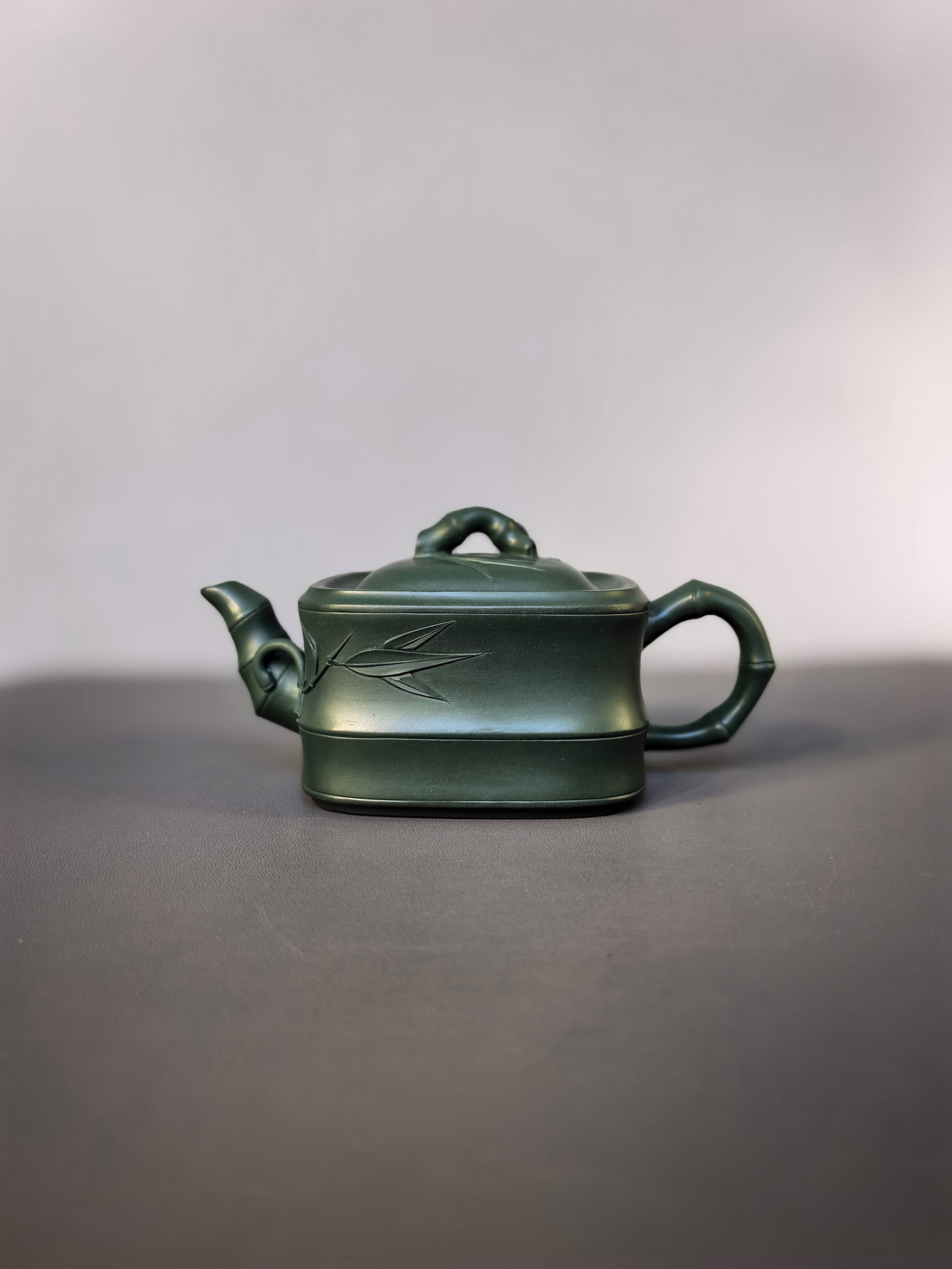范泽锋大师高徒·省大师邱爽紫砂潜力重器【竹段套组】原矿优质苏门答腊青·260cc