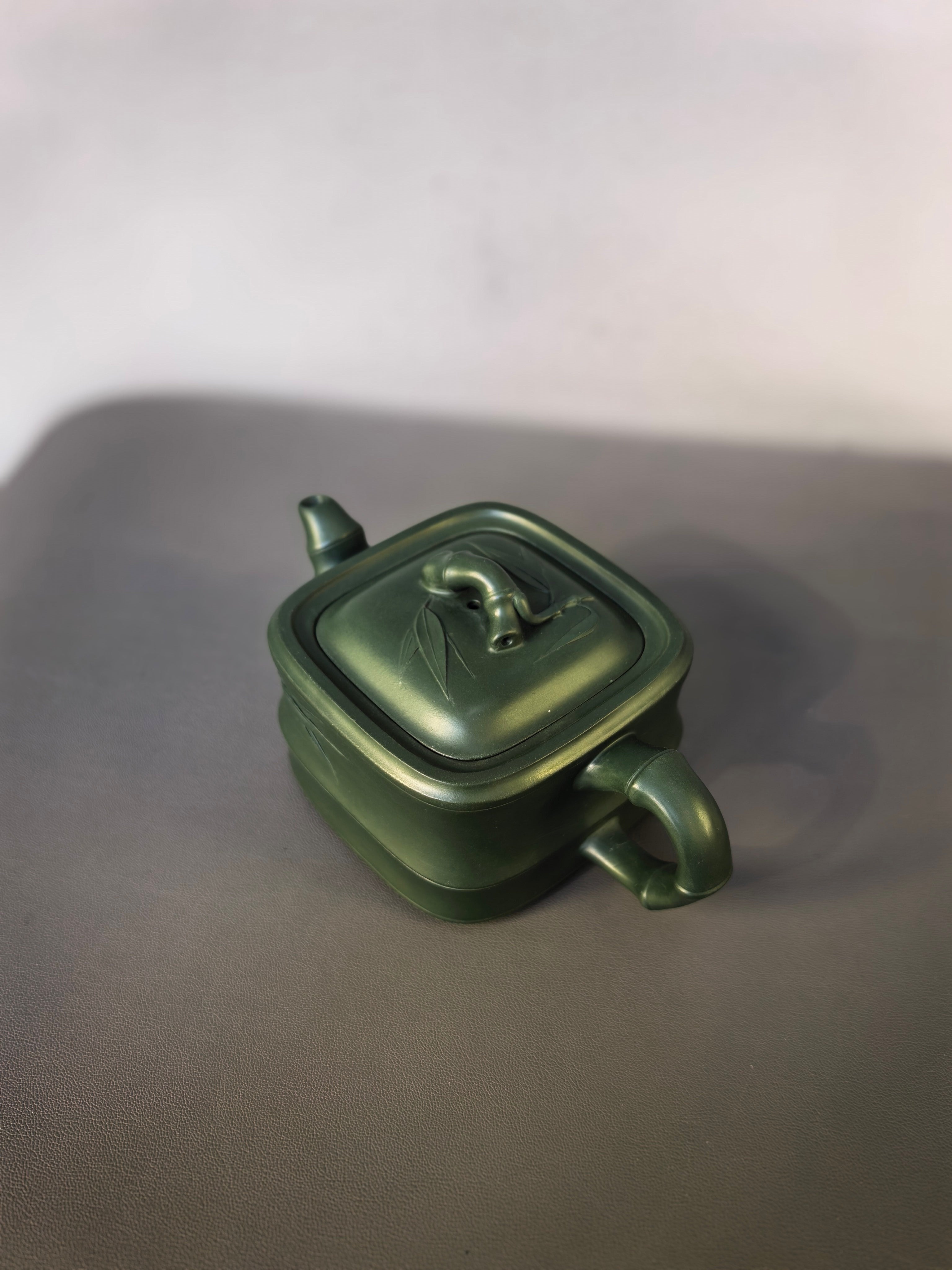 范泽锋大师高徒·省大师邱爽紫砂潜力重器【竹段套组】原矿优质苏门答腊青·260cc