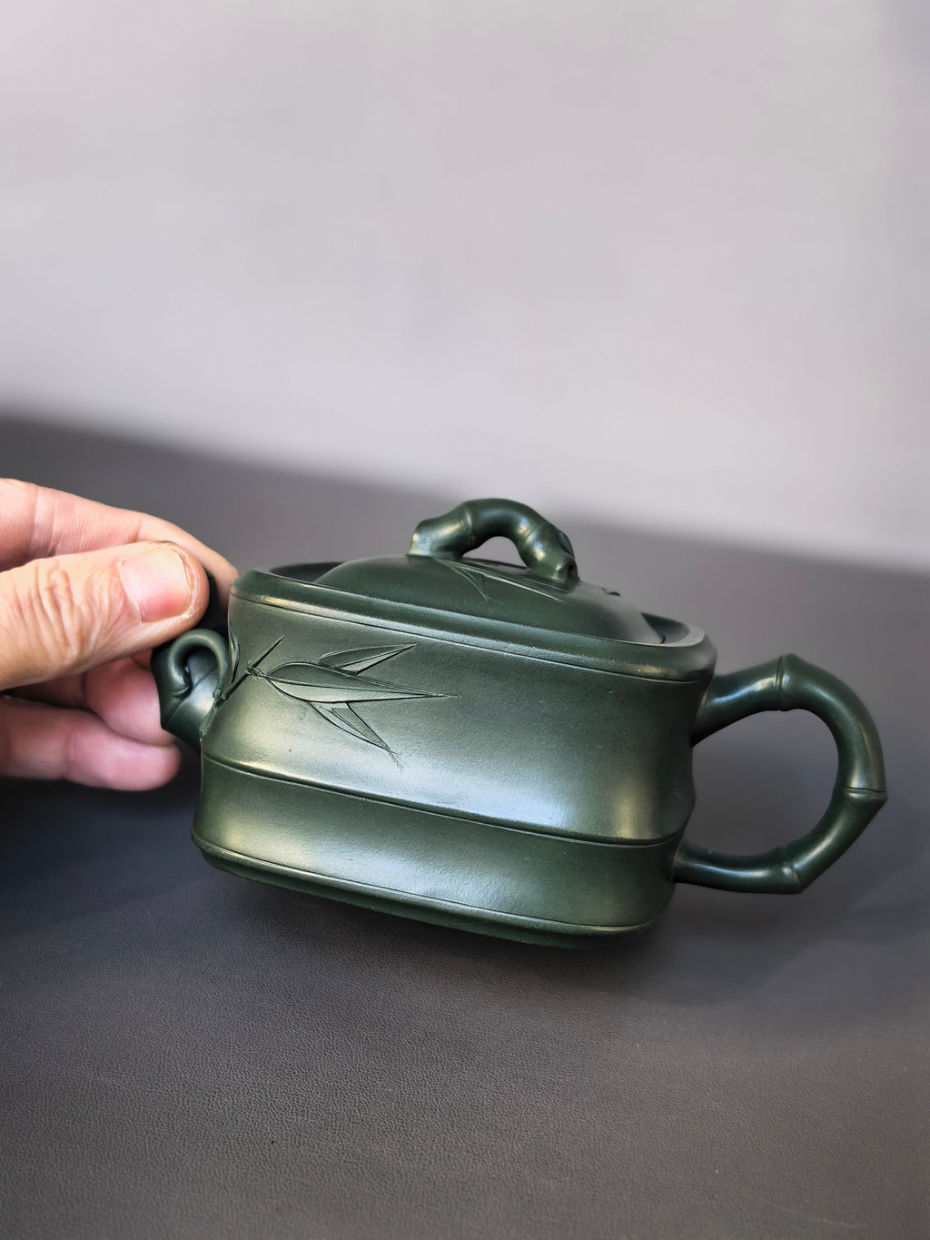 范泽锋大师高徒·省大师邱爽紫砂潜力重器【竹段套组】原矿优质苏门答腊青·260cc