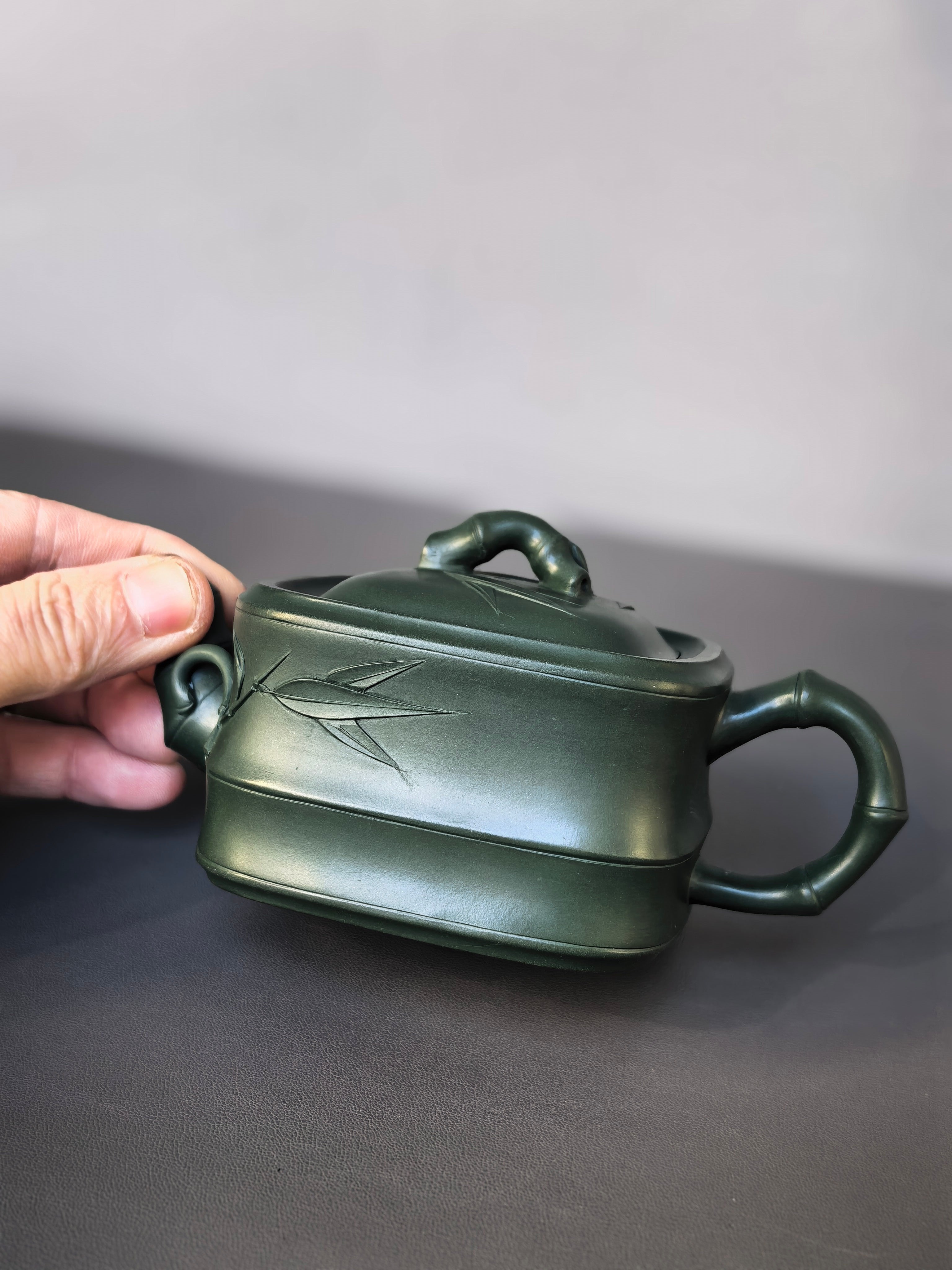 范泽锋大师高徒·省大师邱爽紫砂潜力重器【竹段套组】原矿优质苏门答腊青·260cc
