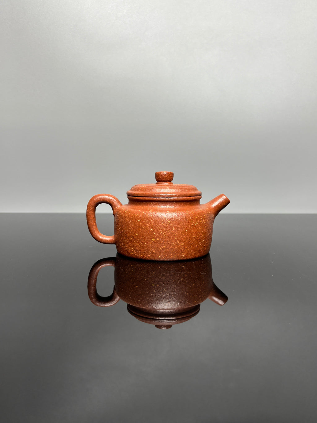 范泽锋大师高徒·省大师邱爽紫砂潜力重器【德钟壶】原矿优质降坡泥·180cc