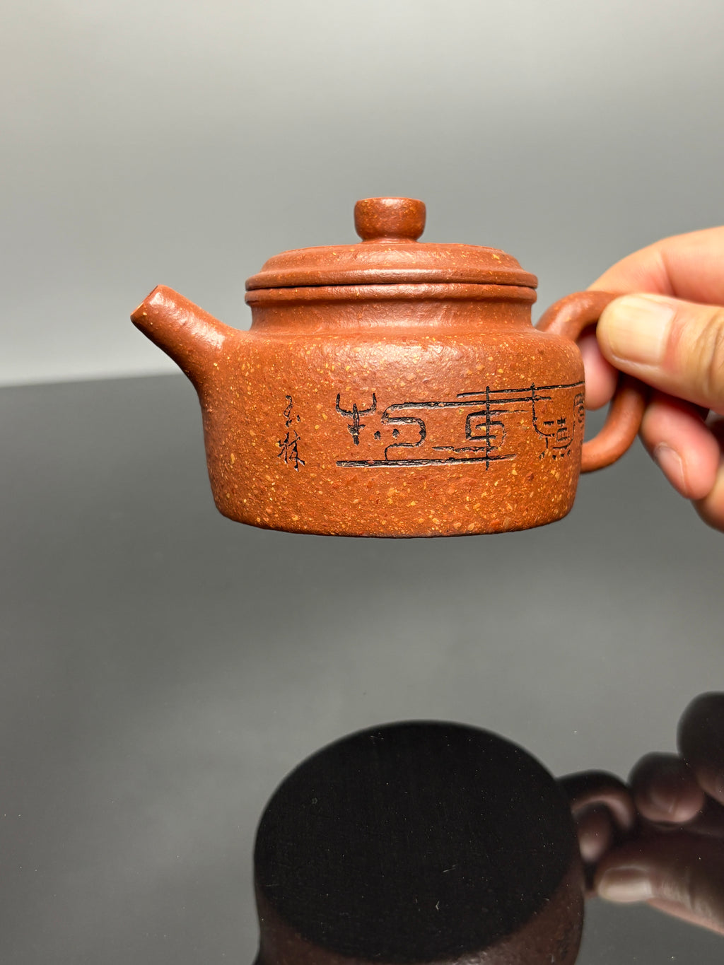 范泽锋大师高徒·省大师邱爽紫砂潜力重器【德钟壶】原矿优质降坡泥·180cc
