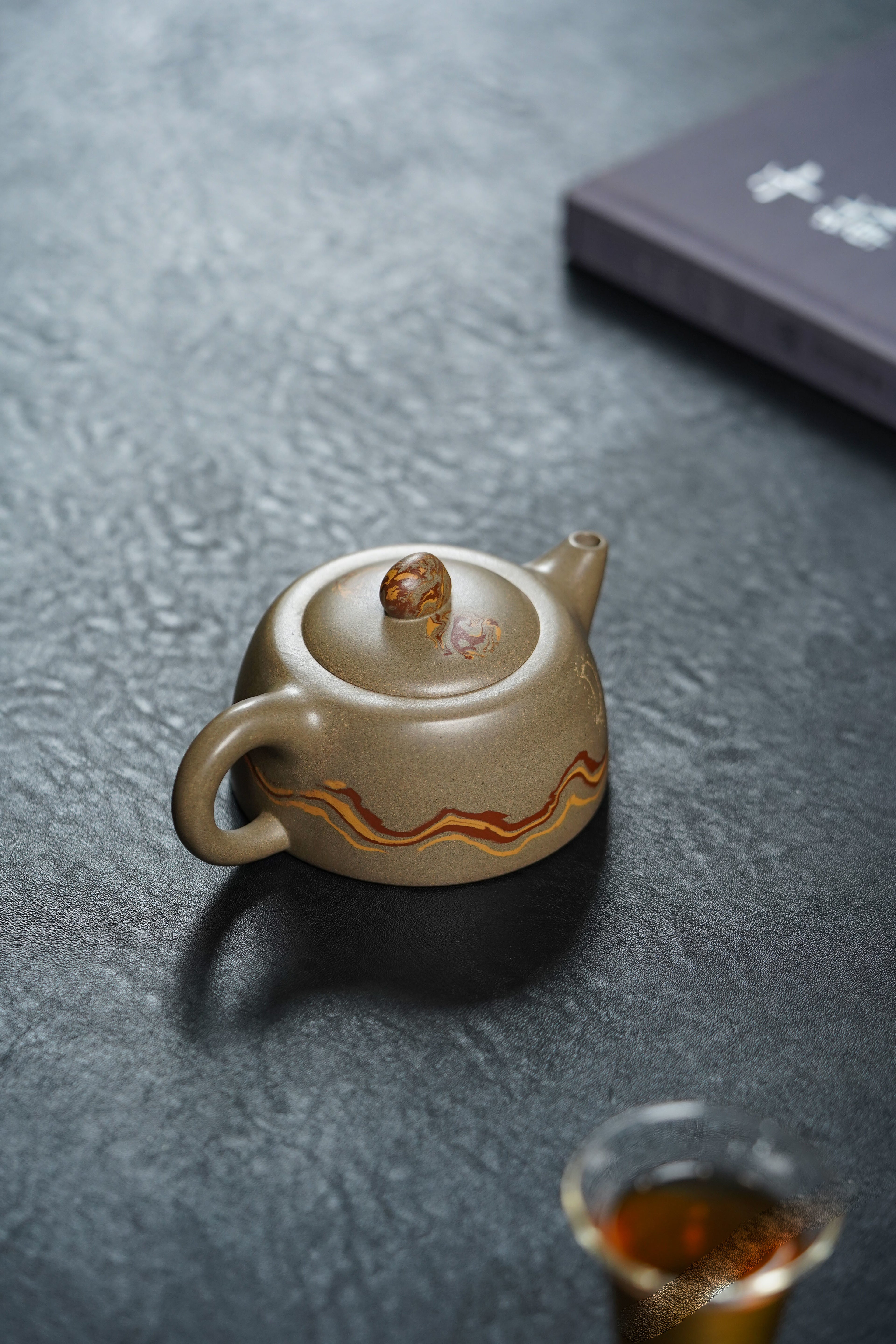 范泽锋大师高徒·省大师邱爽紫砂潜力重器【天际壶】雨花石 原矿极品蟹壳青·190cc