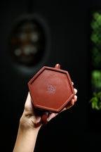 珍藏送礼级紫砂重器｜高级工艺美术师·许时娟 亲制【六方牛盖】原矿优质底槽清· 410cc