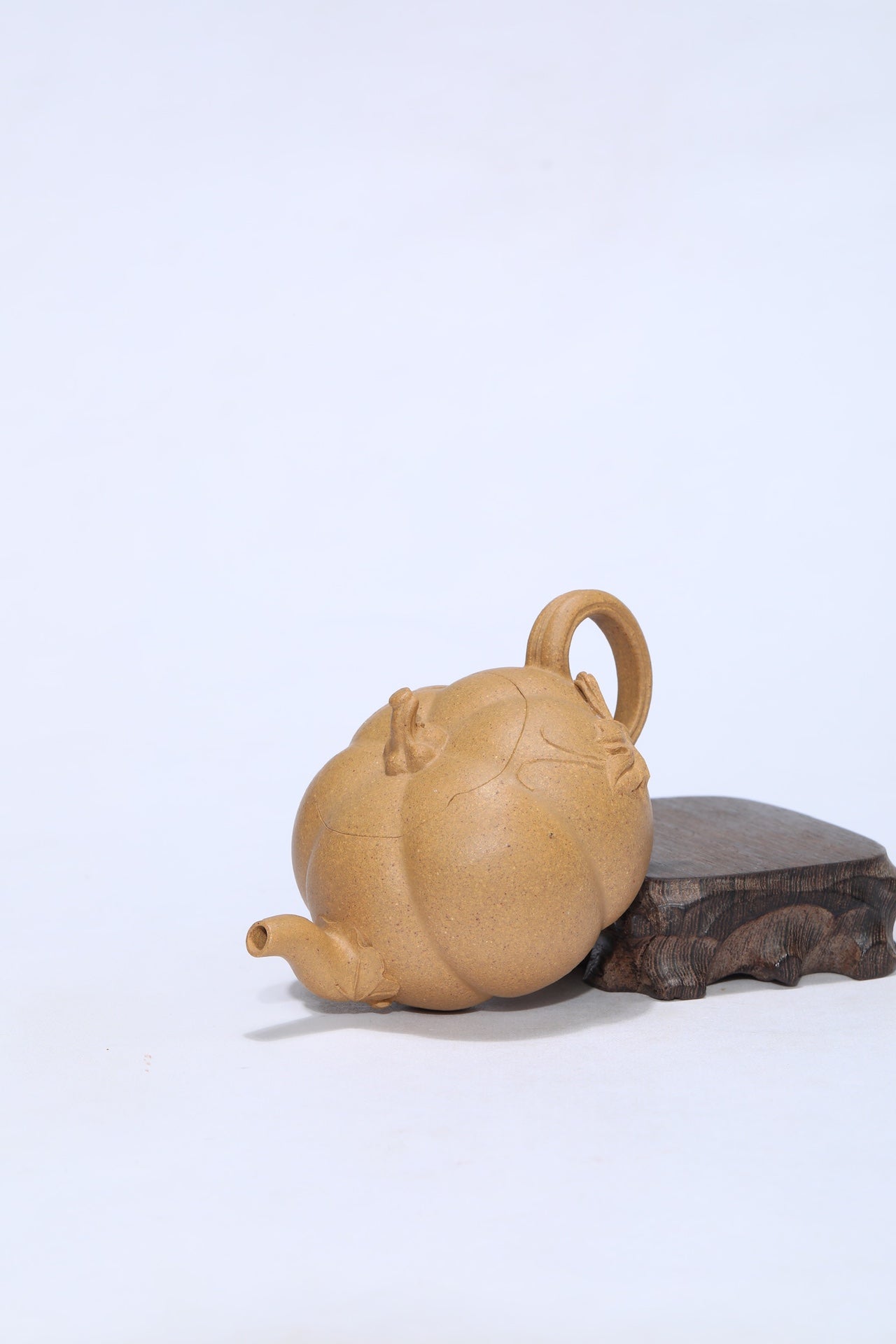 宜兴原矿紫砂·工艺师薄胎《南瓜壶》精品佳作 原矿优质老段泥·200cc 工艺美术师·王老师