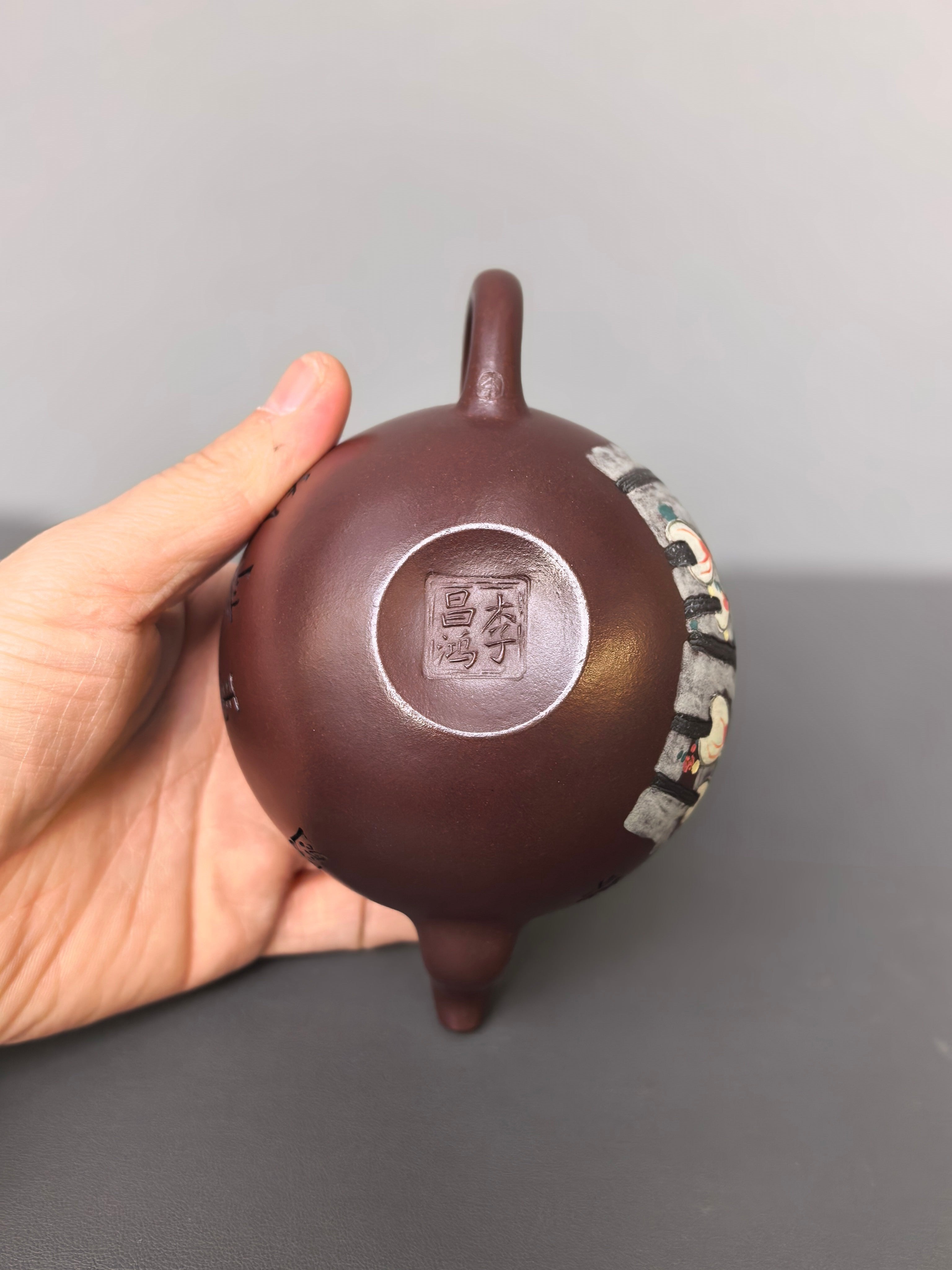 双璧齐辉｜吴冠中～李昌鸿双大师联名限量款《一粒珠壶》原矿极品紫罗兰·280cc