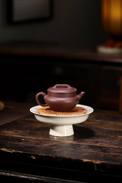 【丕饮】 泥料：原矿紫茄泥 容量：170cc 孔数：球孔
