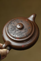 扁腹·全手工 （省大师桑黎兵刻绘+双证书） /紫砂十二精英之首，省大师桑黎兵儿子桑崧杰作品 /容量350cc/特级紫泥