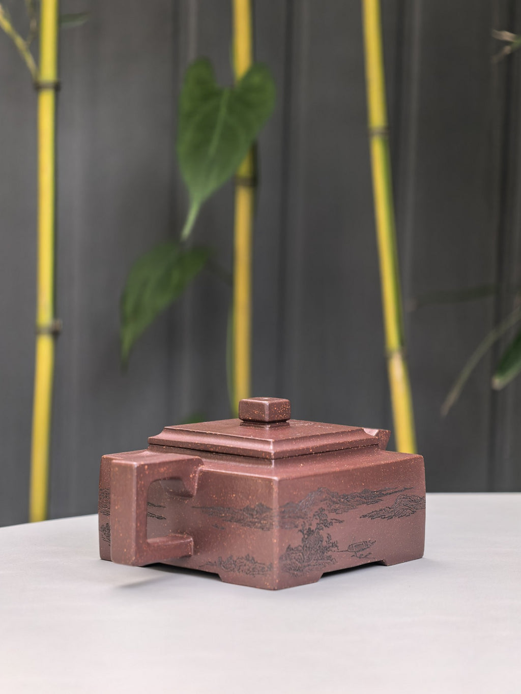 宏林山水·礼藏天下｜陈宏林大师传世巅峰臻品【方山逸士壶】原矿极品紫泥·300cc