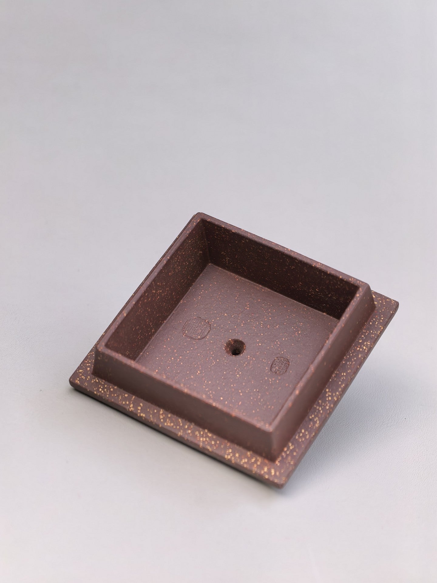 宏林山水·礼藏天下｜陈宏林大师传世巅峰臻品【方山逸士壶】原矿极品紫泥·300cc